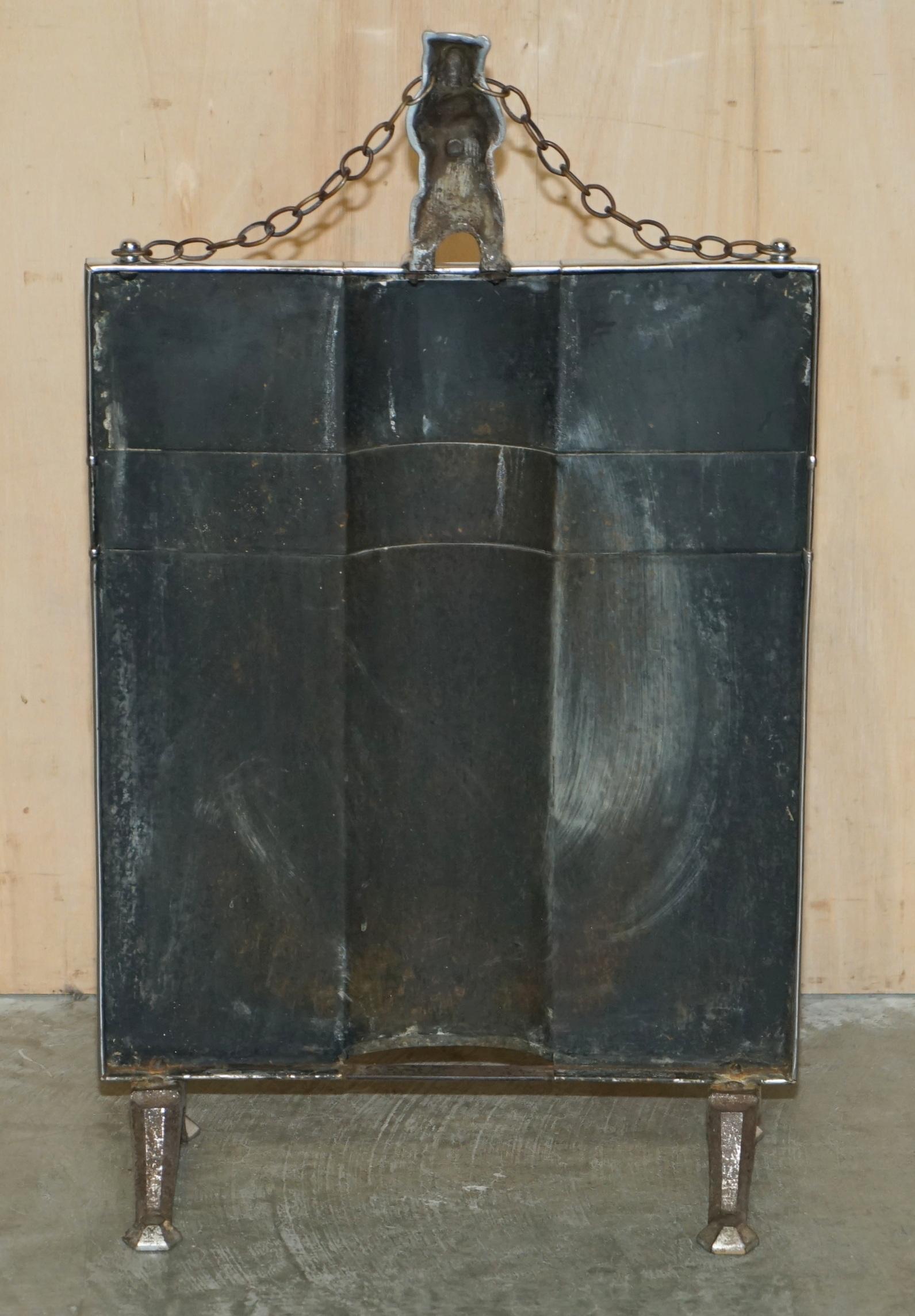 ART DECO ANTiQUE CIRCA 1920'S POLISHED CHROME FIRE GUARD SCREEN WITH BEAR ON TOP For Sale 9