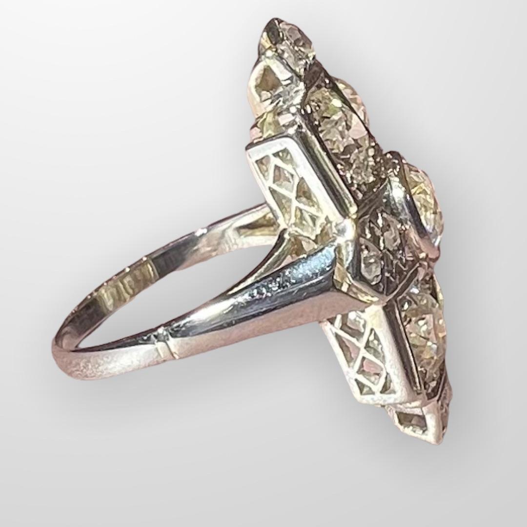 Women's Art deco antique cut diamond ring for 5 carats , platinum and 18 carat gold For Sale