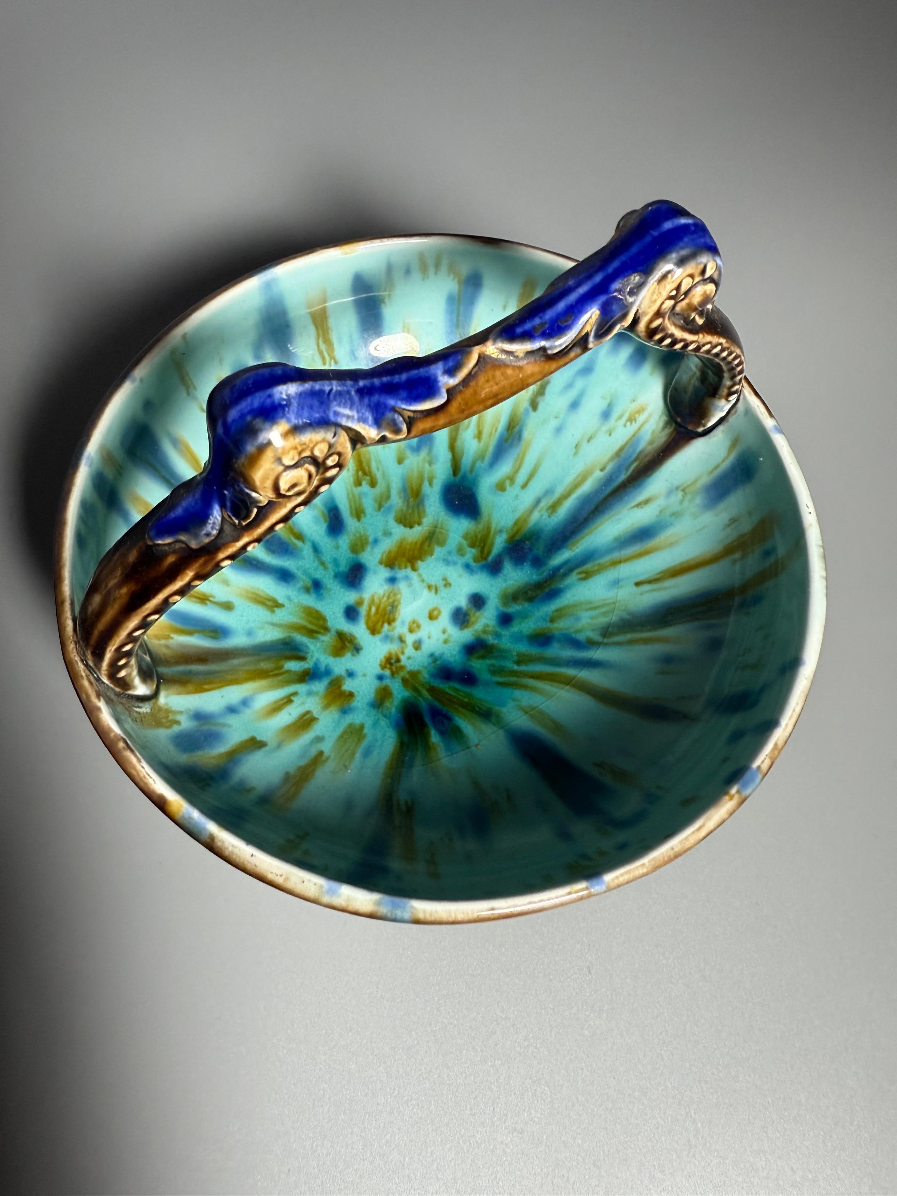 Arte Antiques Cestino in maiolica Rörstrand Svezia A Fine Ottocento in vendita 1