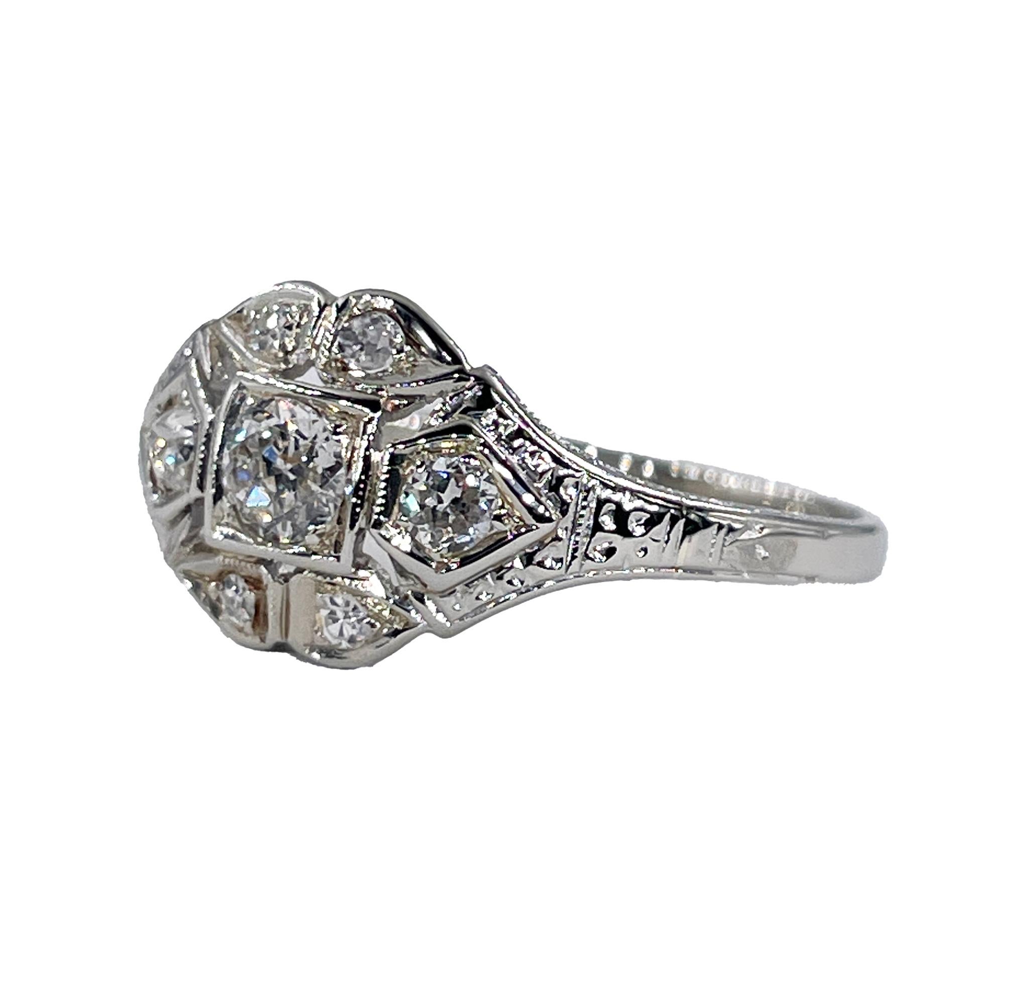 Women's Art Deco Antique Vintage 0.85ct Old European Diamond Engagement Wedding Platinum For Sale