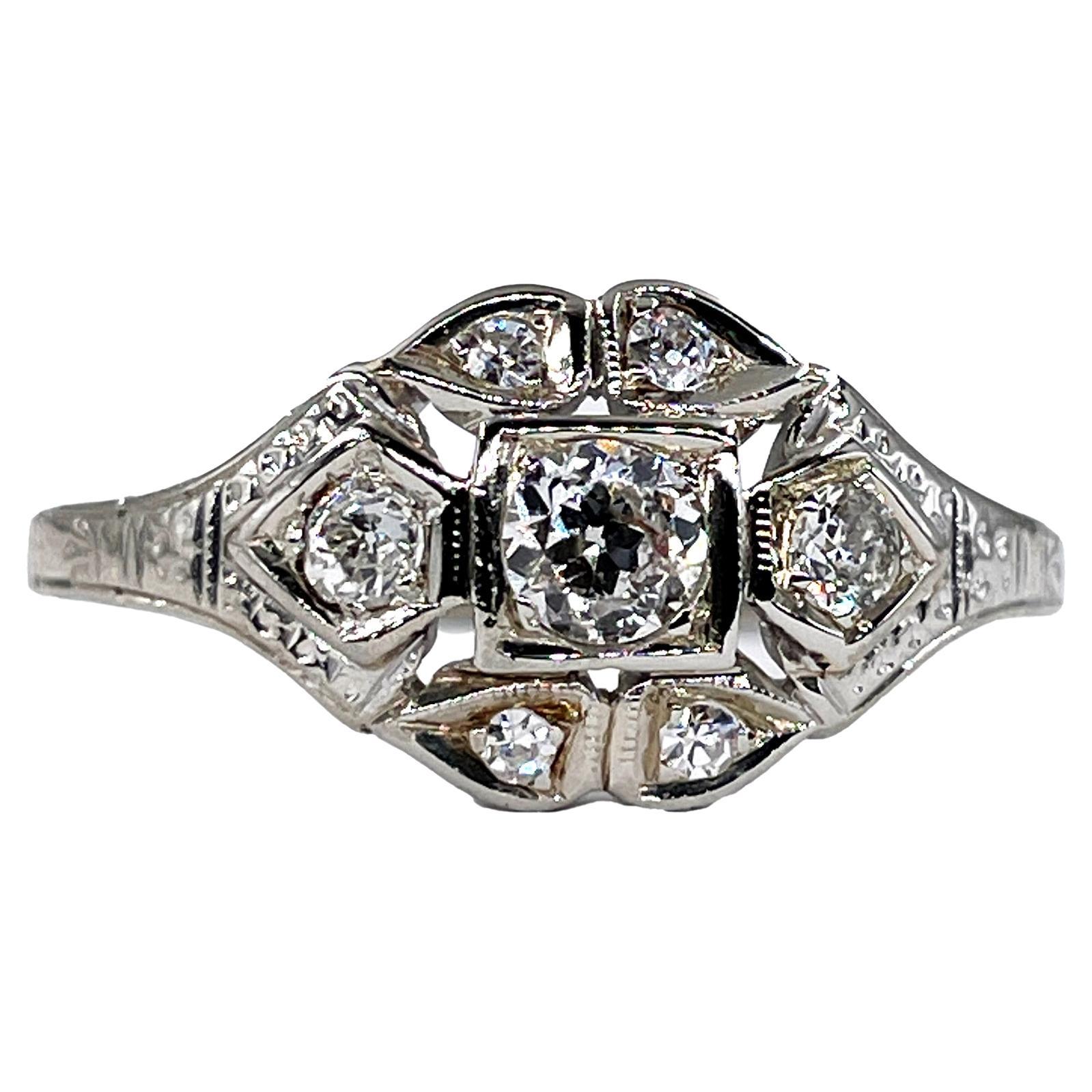 Art Deco Antique Vintage 0.85ct Old European Diamond Engagement Wedding Platinum For Sale