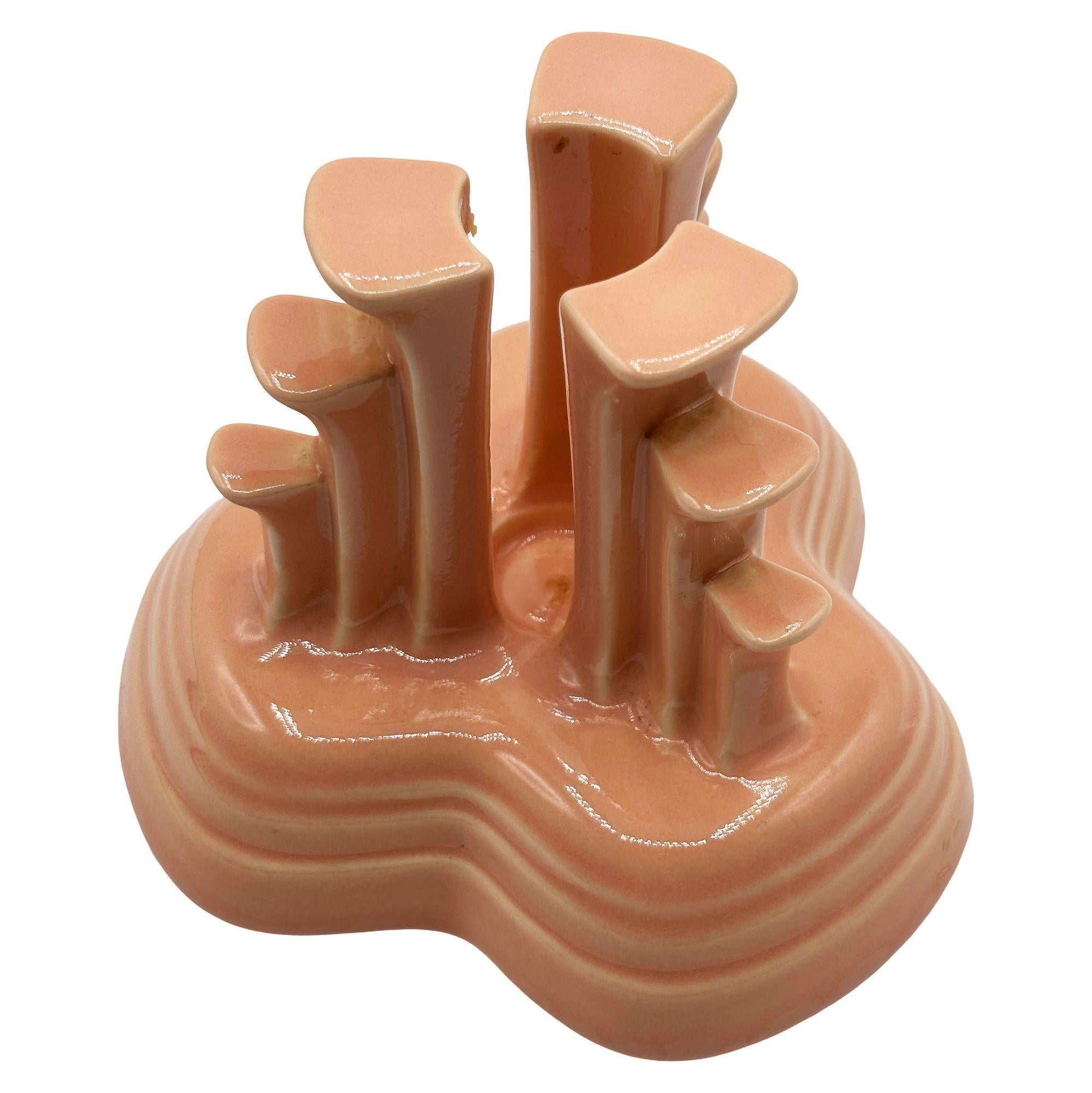 Art Deco Apricot Peach Tripod Pyramid Candleholder by Fiesta Ware, Pair In Excellent Condition For Sale In Van Nuys, CA