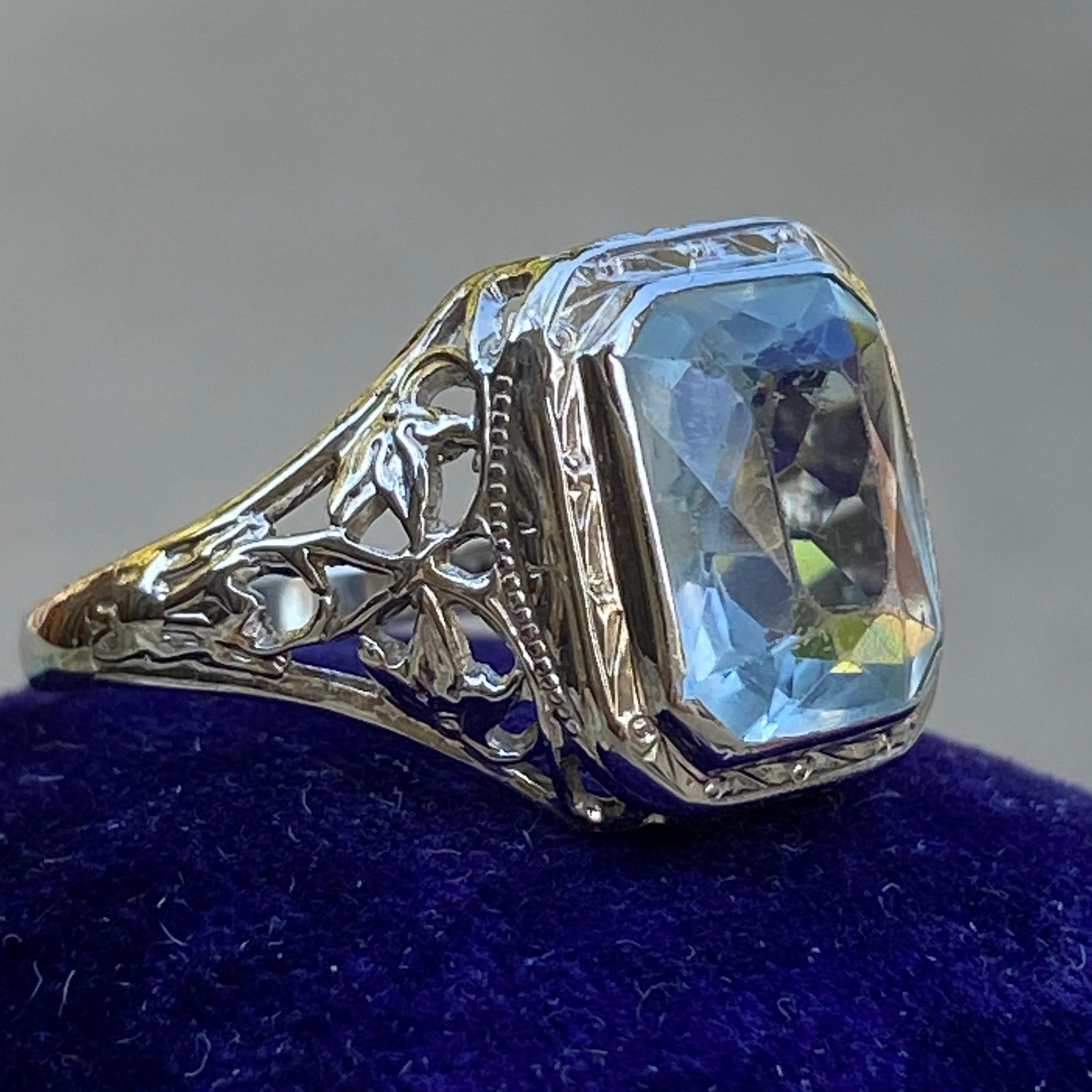 Women's Art Deco Aquamarine 14K Filigree Ring For Sale
