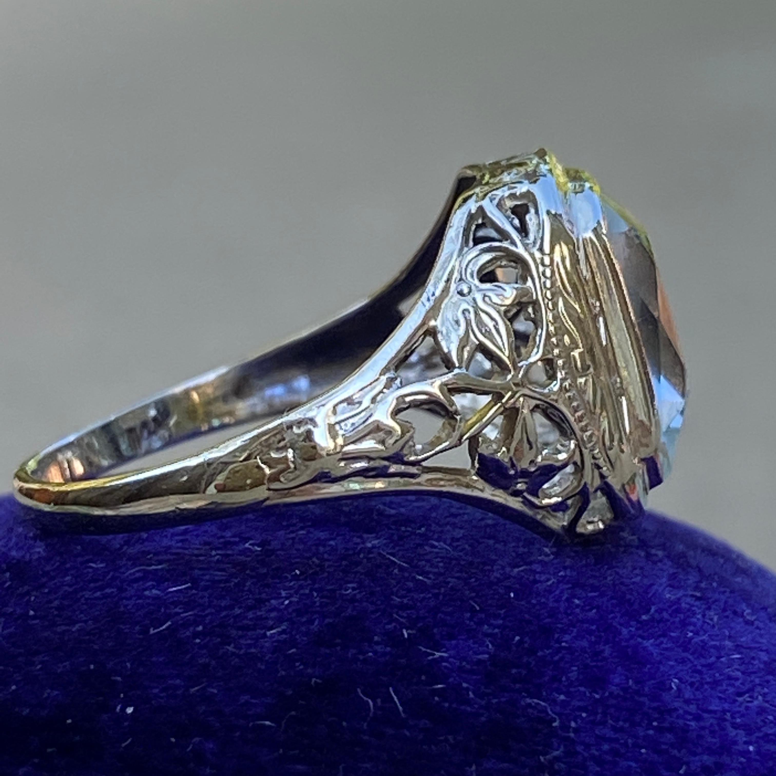 Art Deco Aquamarine 14K Filigree Ring For Sale 2