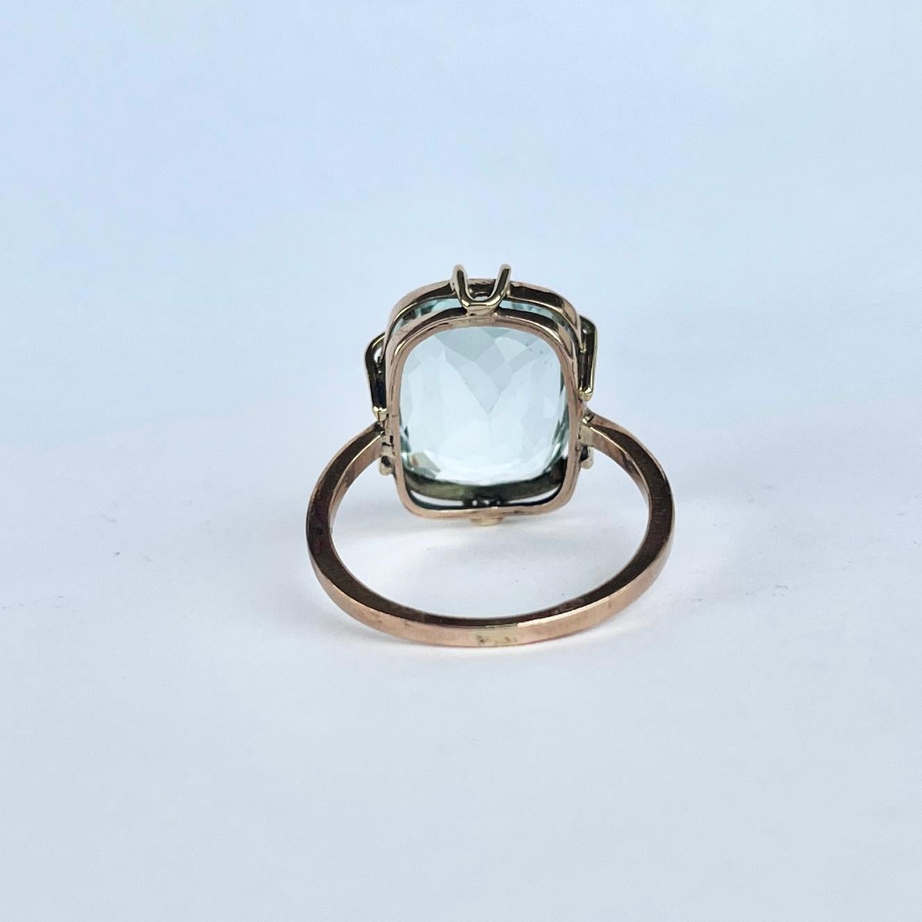 Art Deco Aquamarine and 9 Carat Gold Solitaire Ring 1