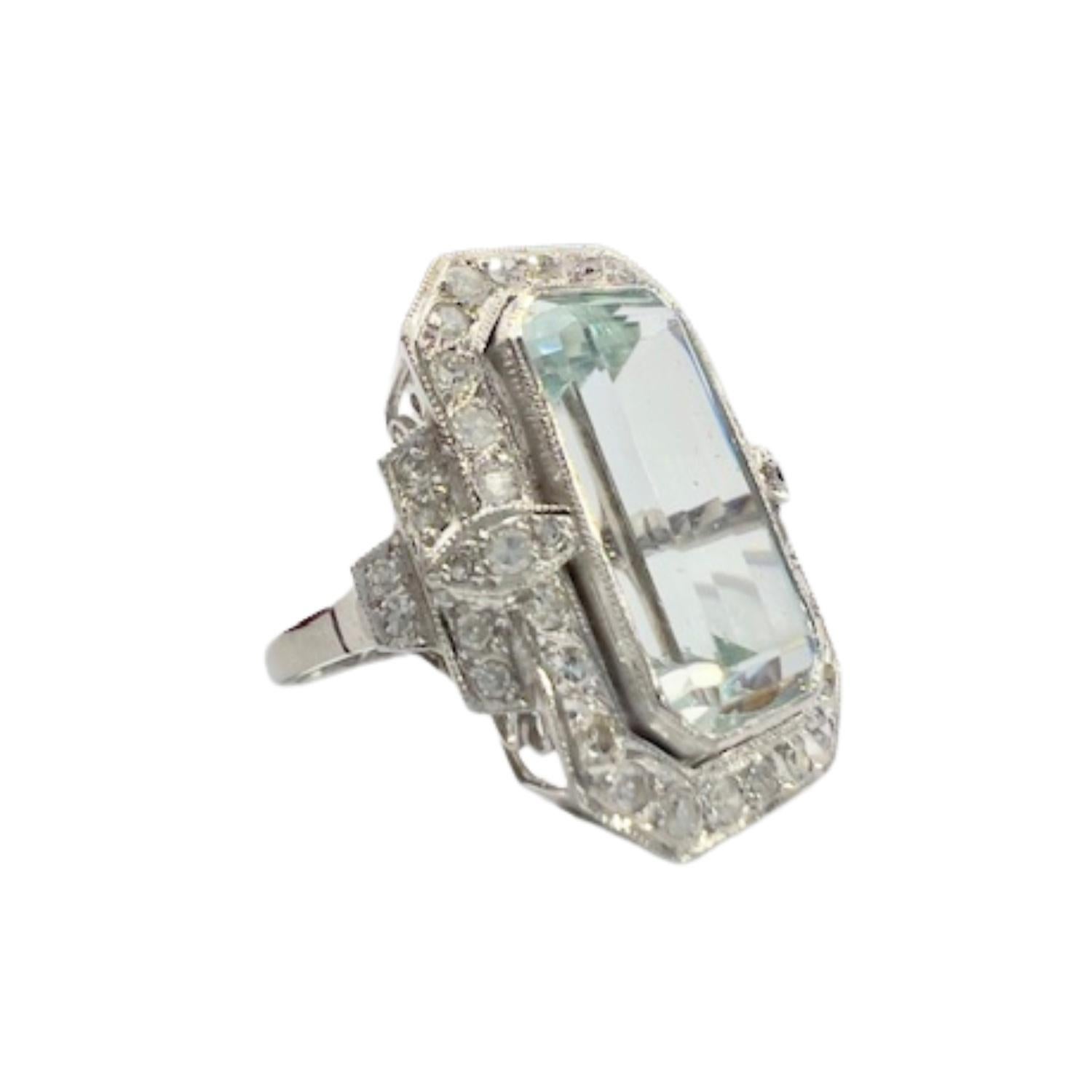 Women's Art Deco Aquamarine and Diamond Platinum Ring For Sale