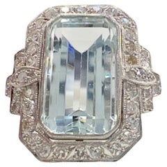 Art Deco Aquamarine and Diamond Platinum Ring