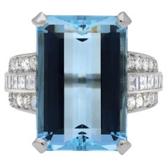 Art Deco aquamarine and diamond ring, circa 1920.