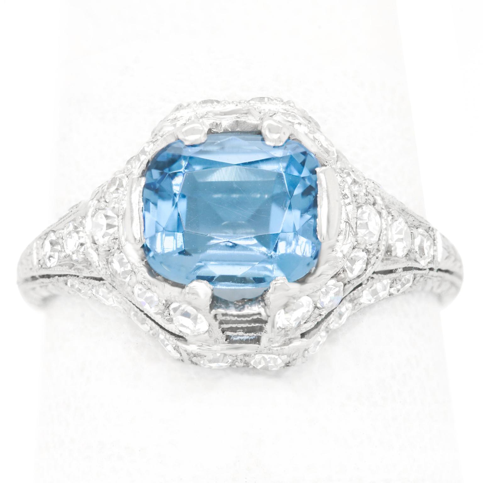 Art Deco Aquamarine and Diamond Ring Platinum 4