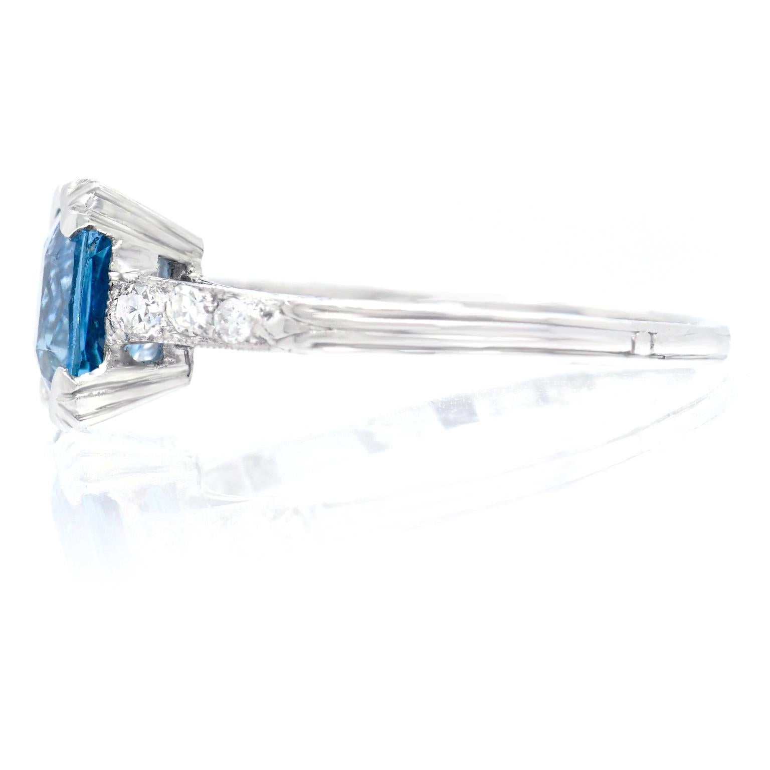 Art Deco Aquamarine and Diamond-Set Platinum Ring 3