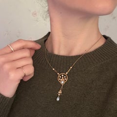 Art Deco Aquamarine and Pearl 18 Carat Gold Pendant Necklace