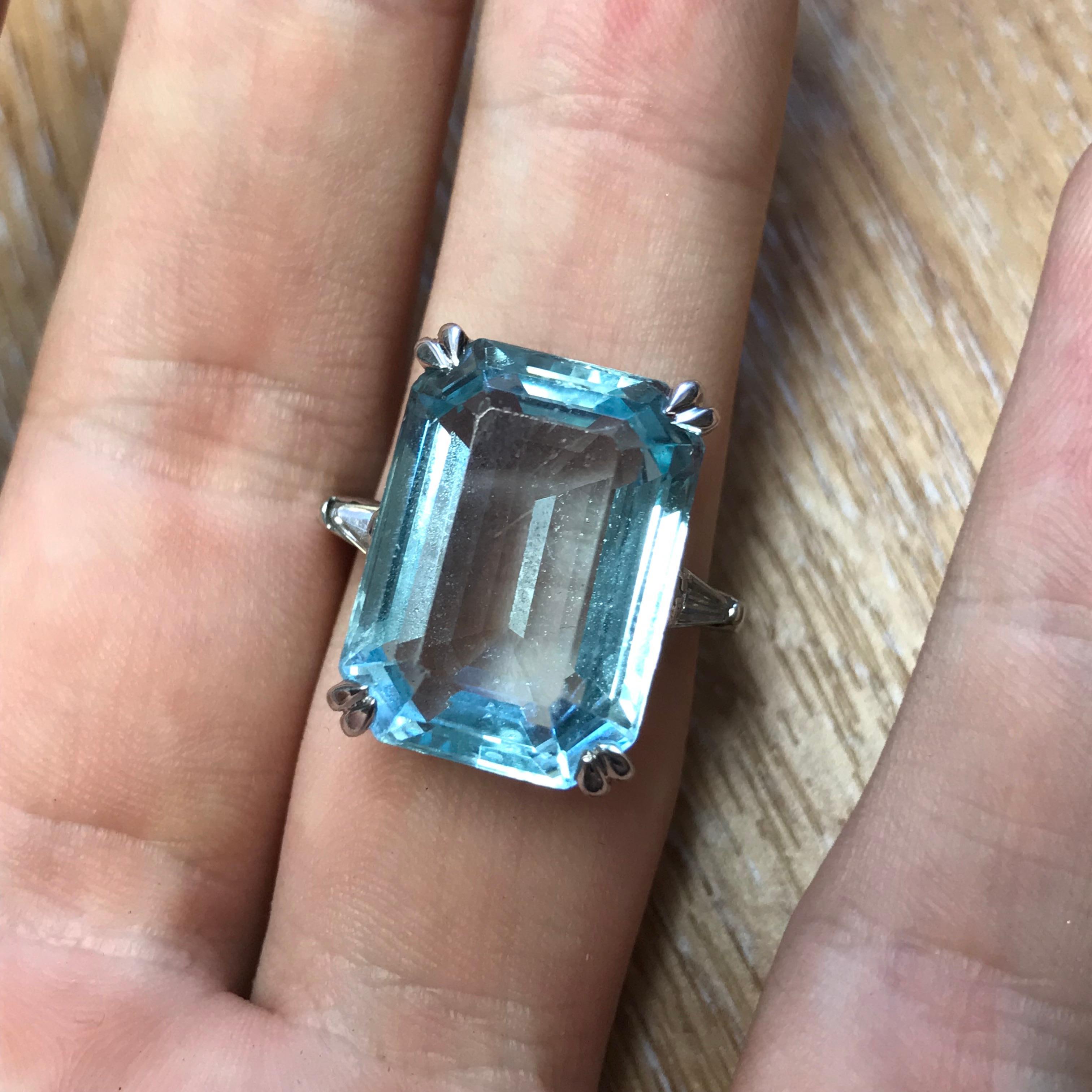 Art Deco Aquamarine and Diamond Platinum Cocktail Ring 2