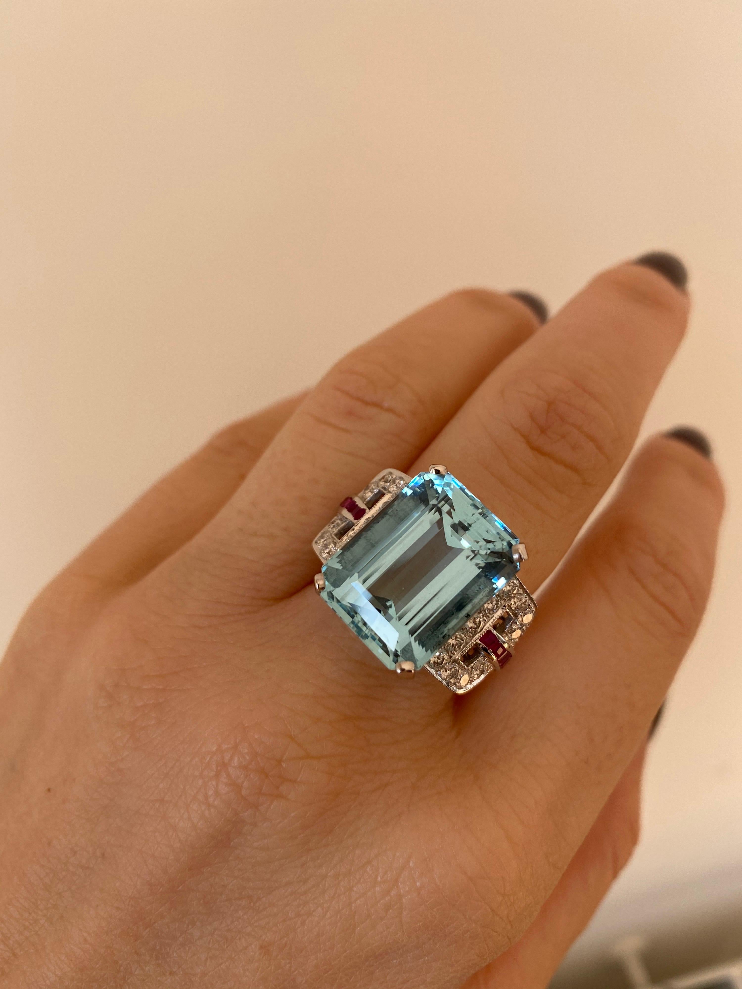 Art Deco 16 Carat Aquamarine Diamond Ruby Gold Ring 5
