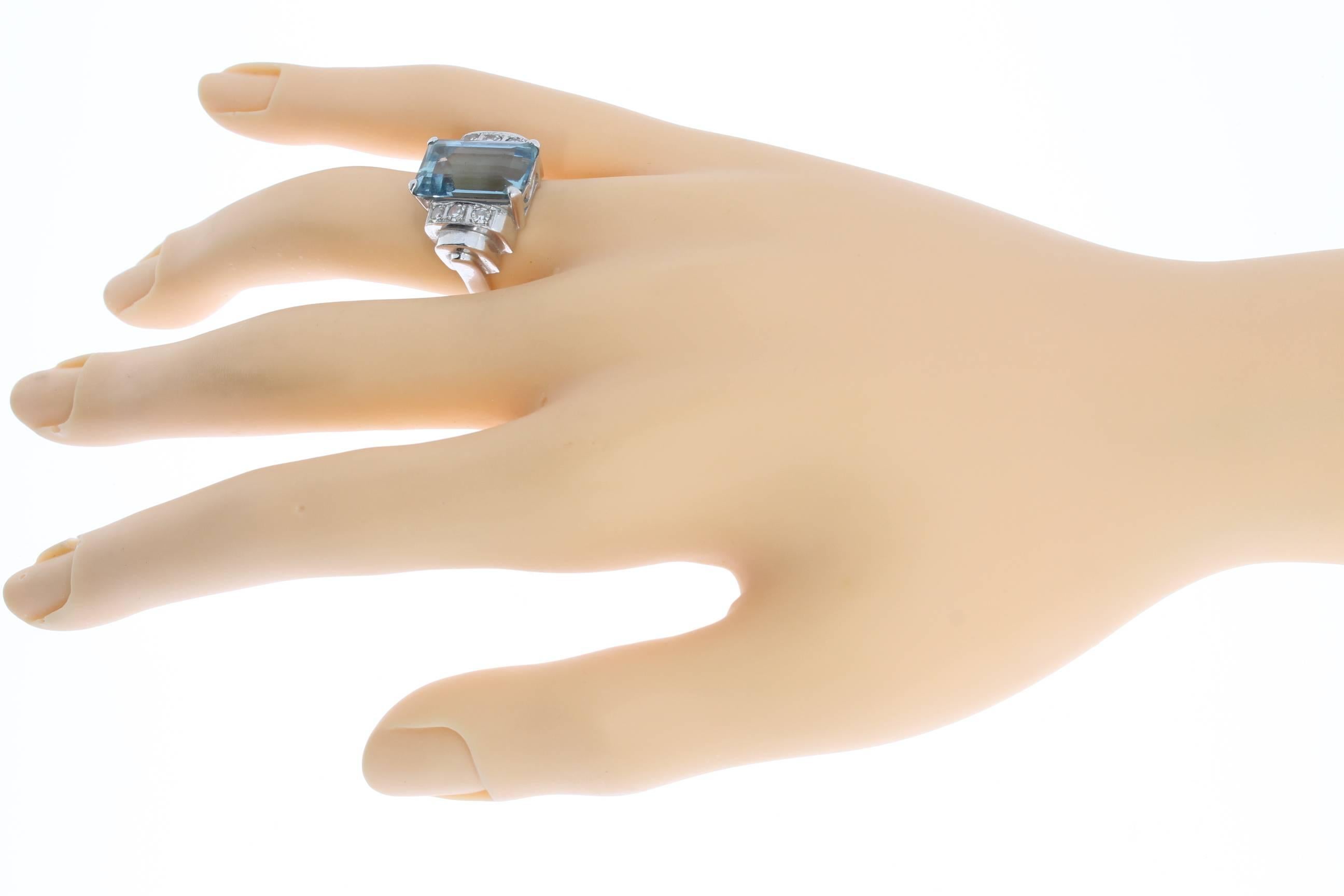 1930 Art Deco Aquamarine Diamond Platinum Ring 4
