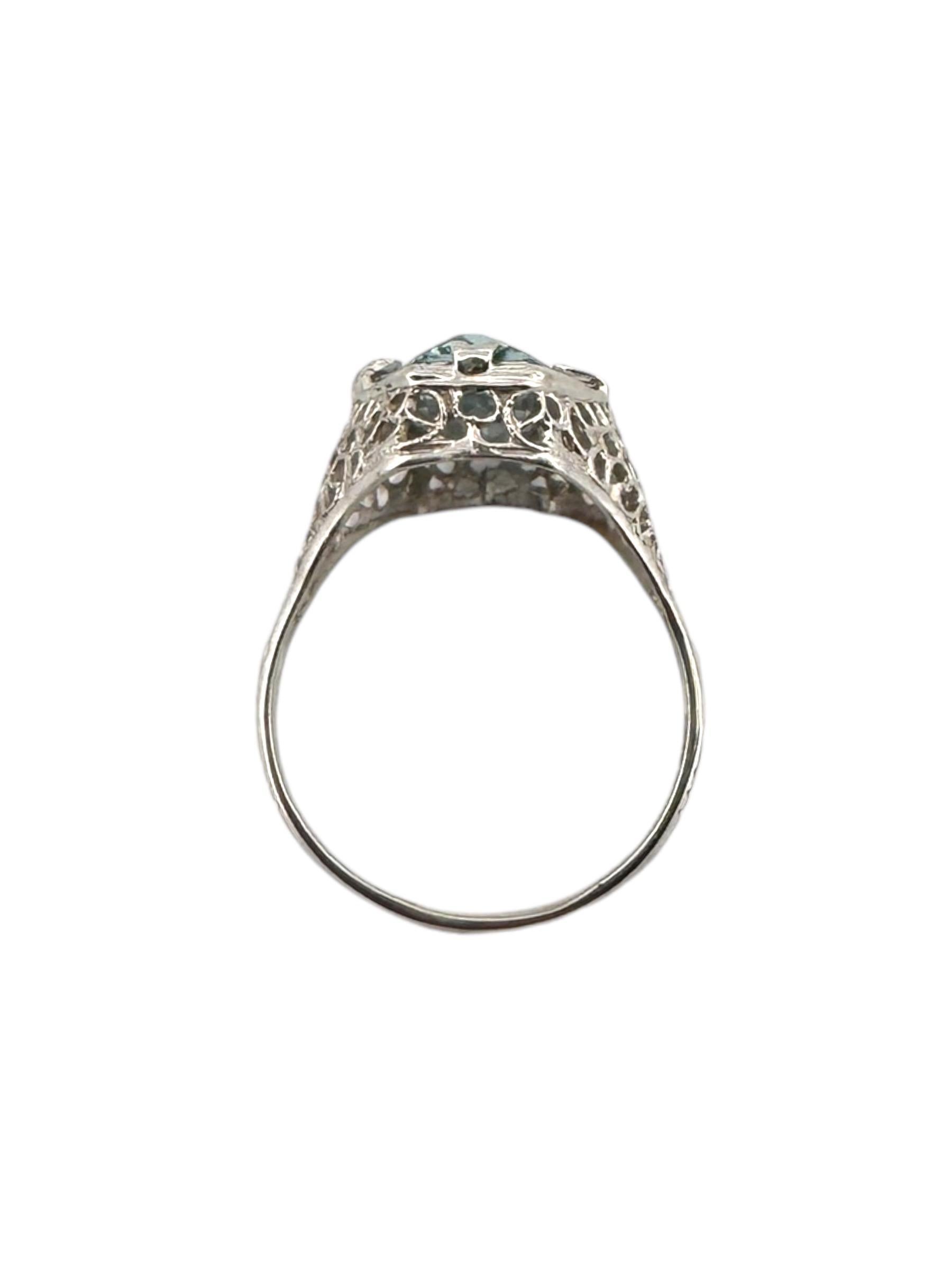 Art Deco Aquamarine Filigree Cocktail Ring 14K White Gold For Sale 1