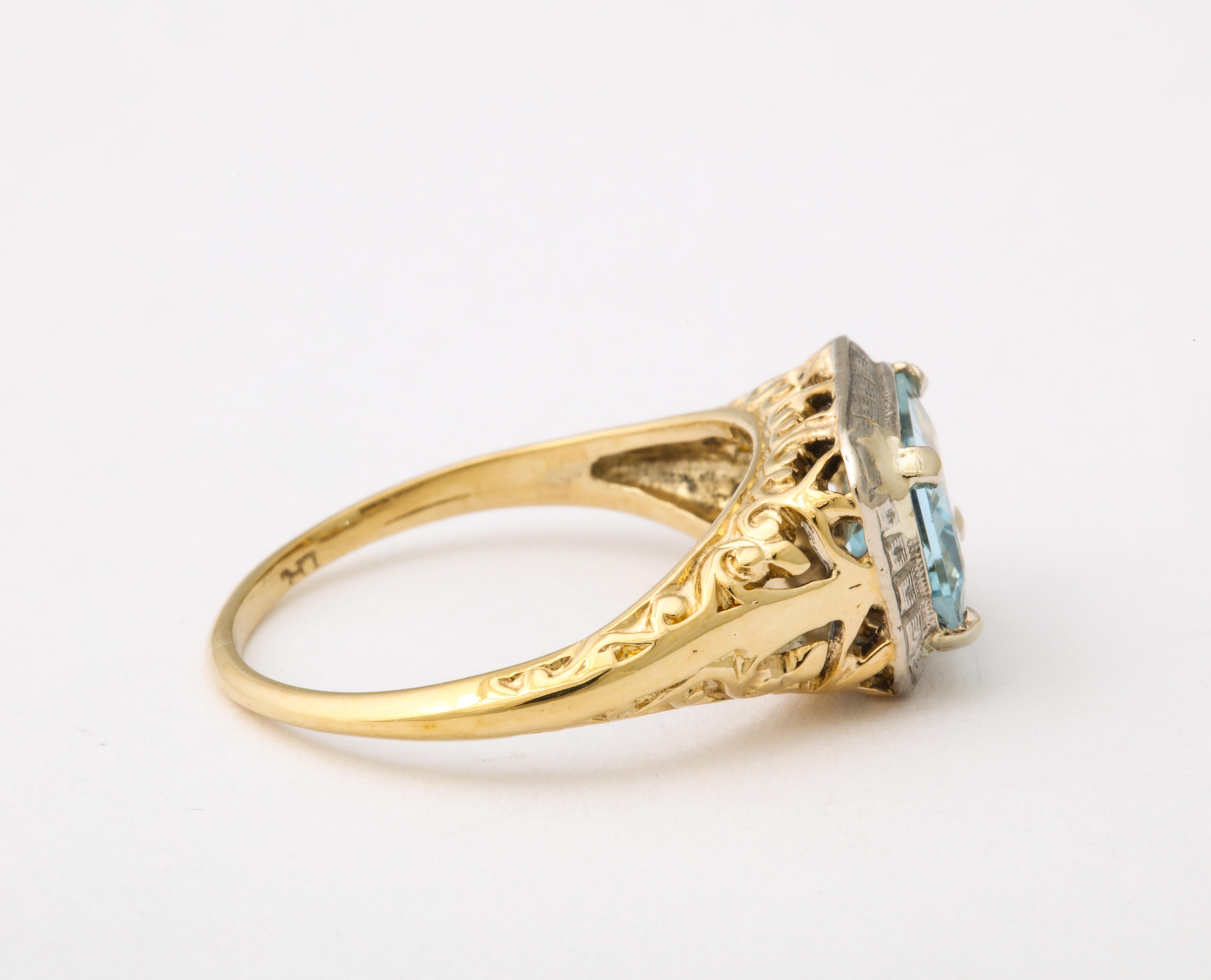 Women's or Men's Art Deco Aquamarine Gold Ring
