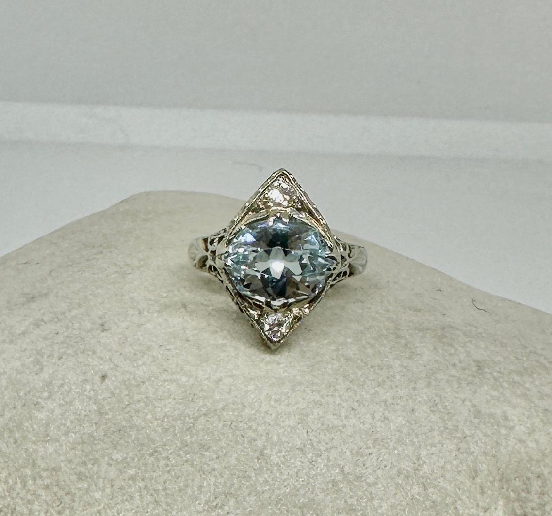 Art Deco Aquamarine Old Mine Diamond Ring 18 Karat White Gold Engagement Ring For Sale 5