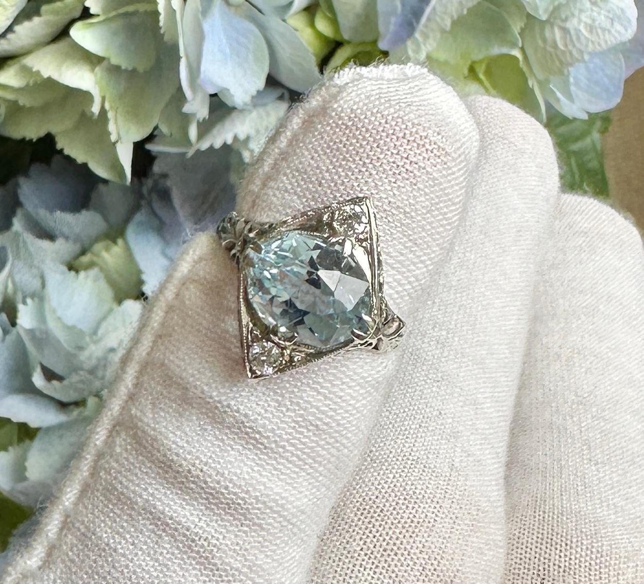 Art Deco Aquamarine Old Mine Diamond Ring 18 Karat White Gold Engagement Ring For Sale 2
