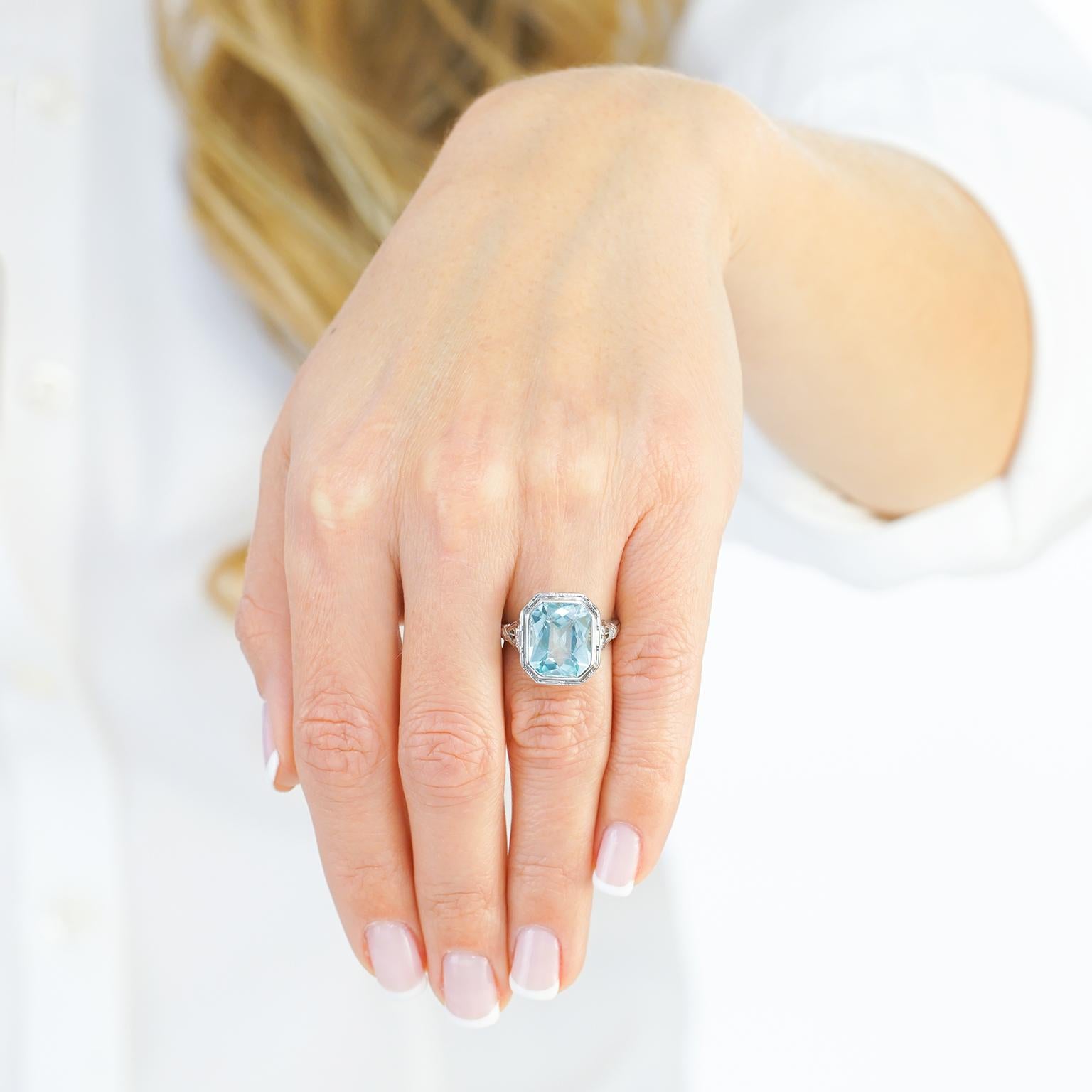 Art Deco Aquamarine-Set White Gold Ring 3
