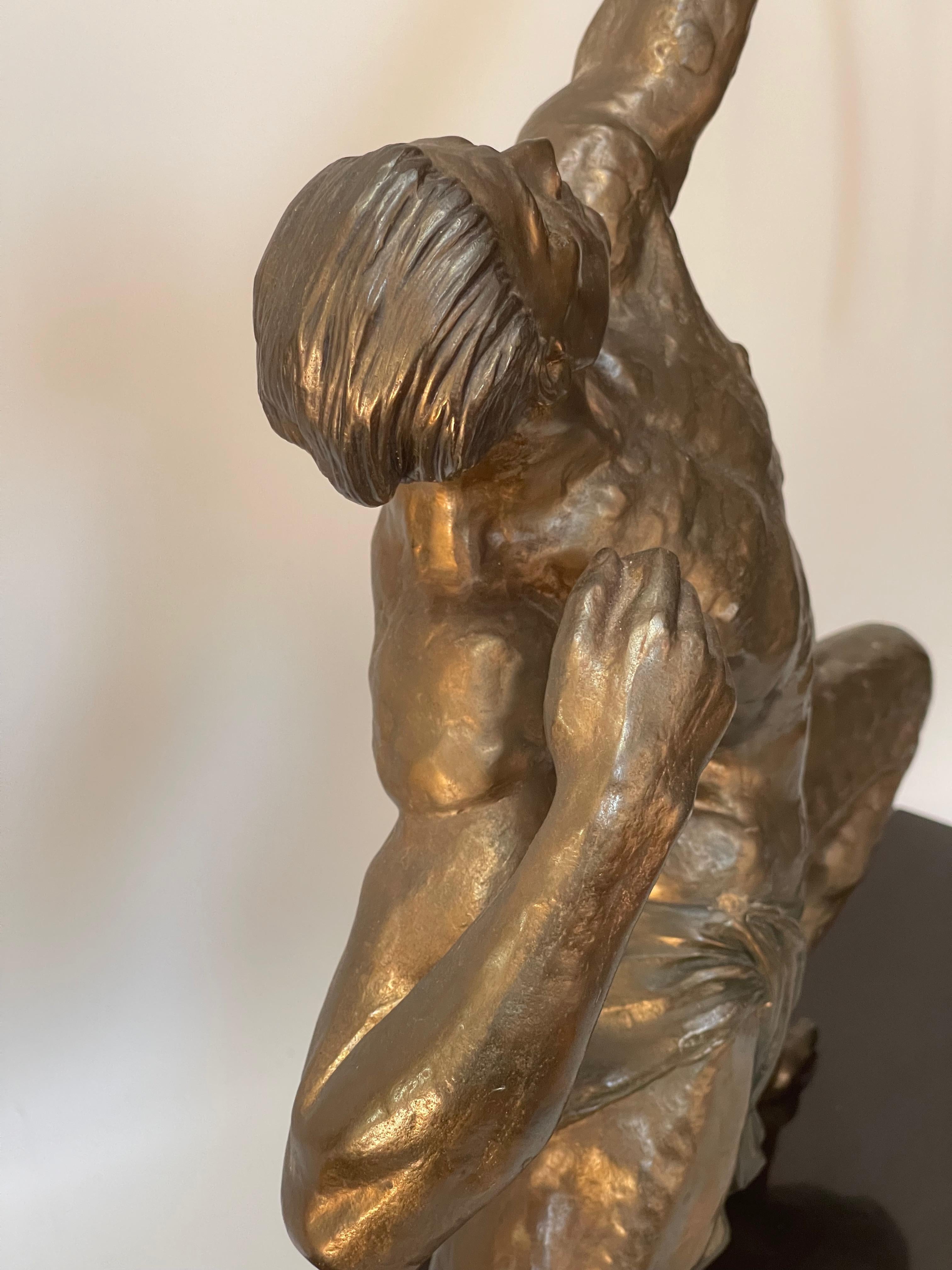 Zinc brut Sculpture d'archer de Jean de Roncourt en vente