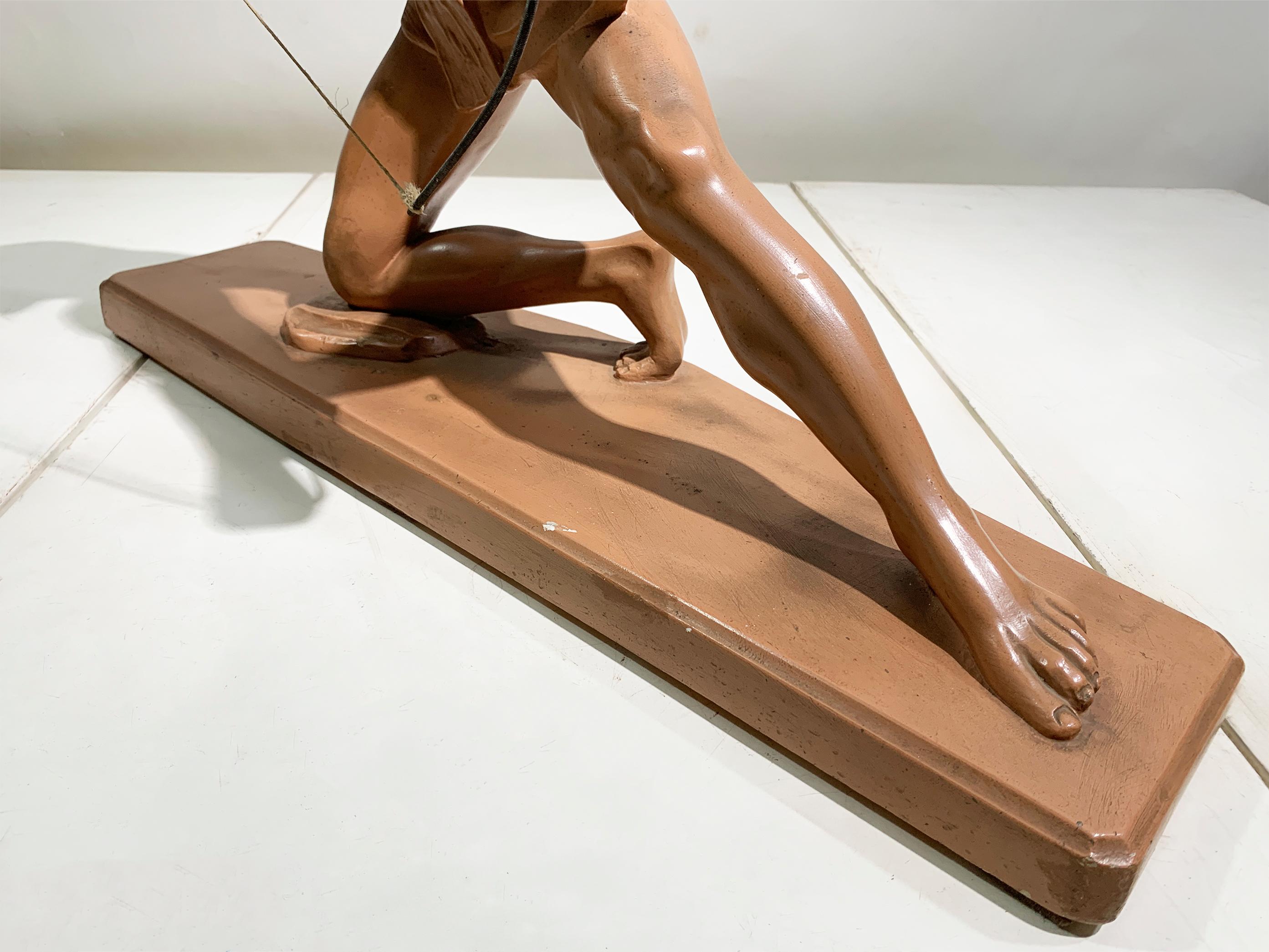 Scultura Art Deco Arciere in terracotta Attribuita a Salvatore Melani, circa 1920 in vendita 2