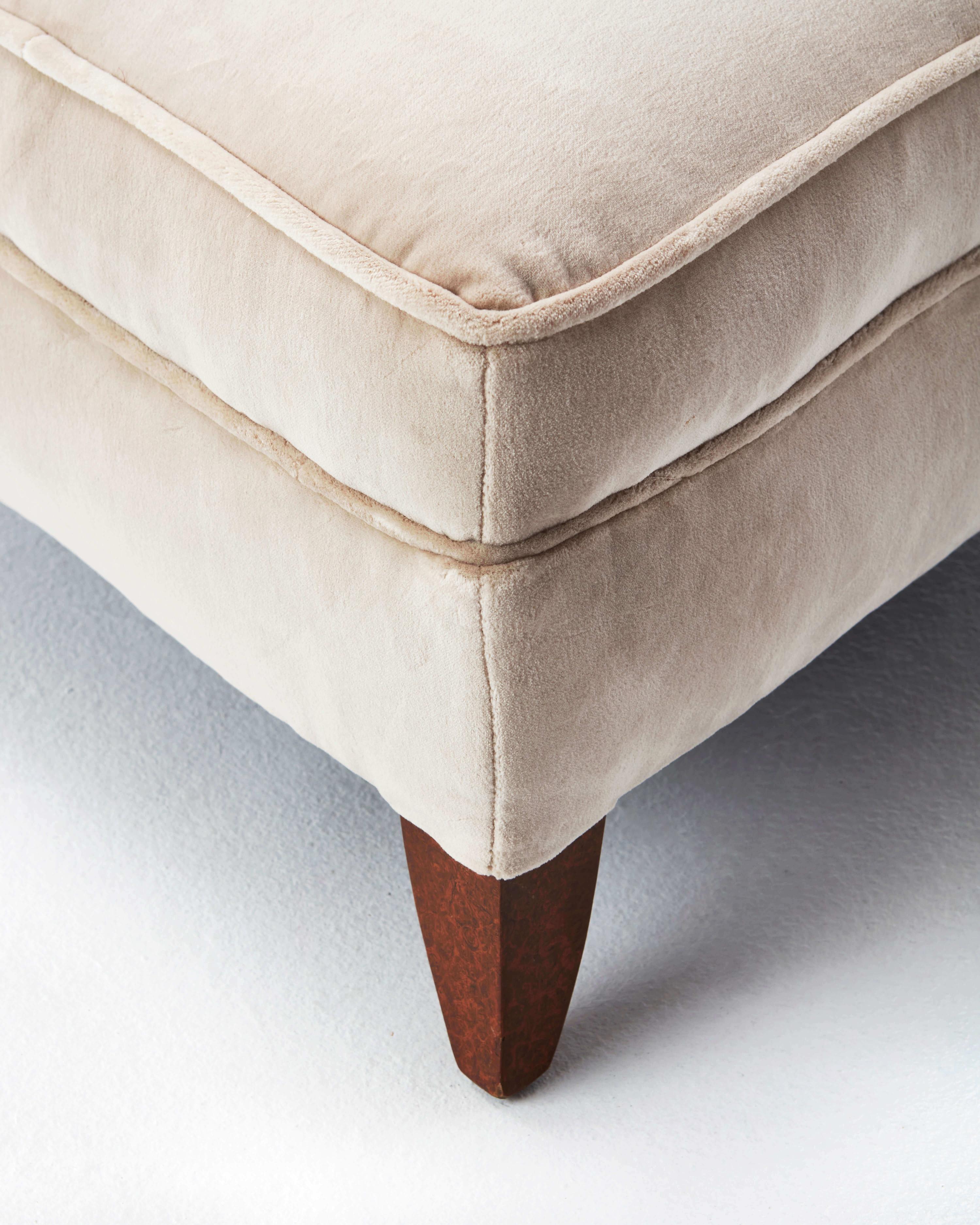 Art Deco Armchair and Footstool in Walnut Veneer, Attributed to Dominique, 1930s im Angebot 2