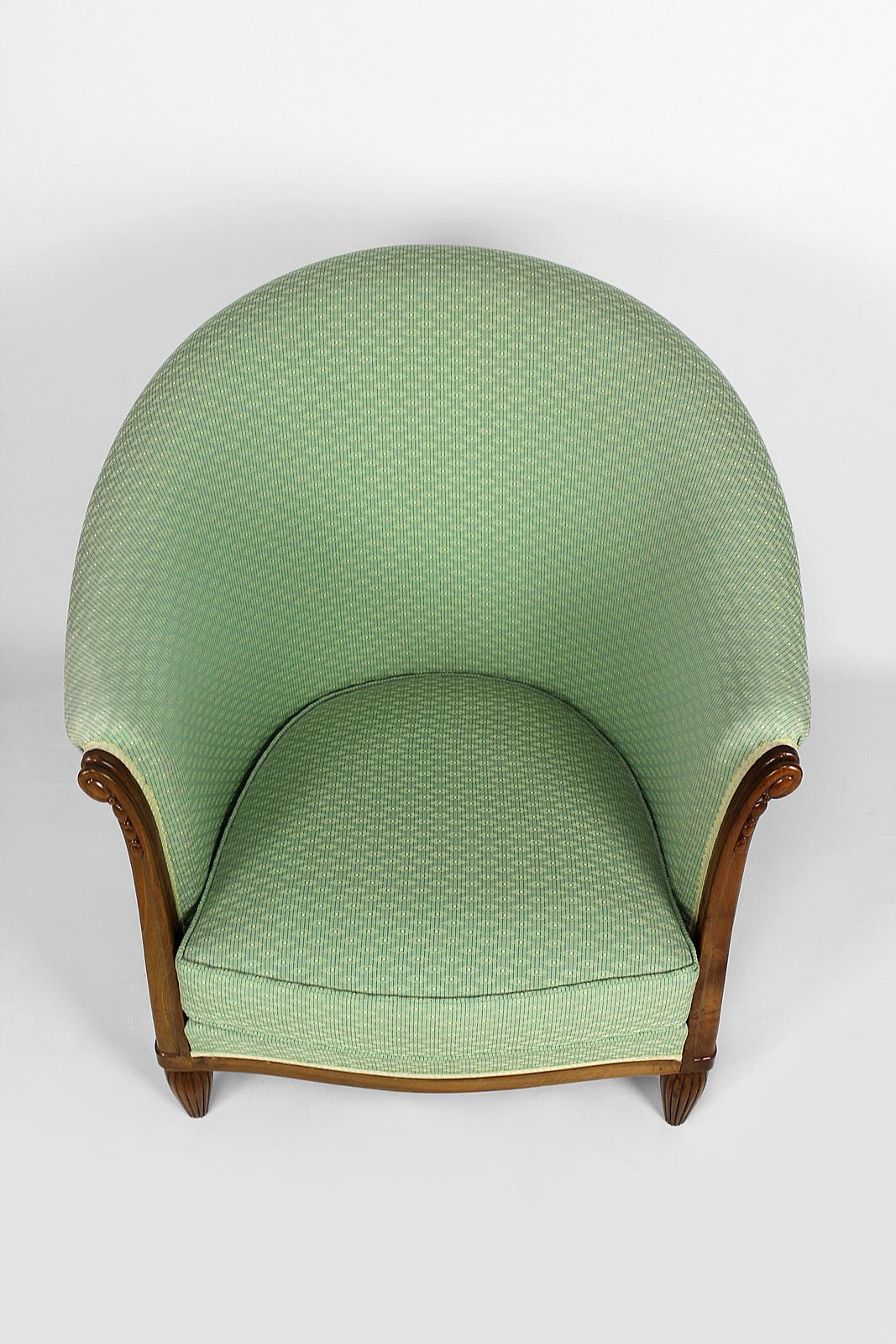 Art Deco Armchair by Ateliers Gauthier-Poinsignon in walnut, circa 1920-1930 For Sale 4