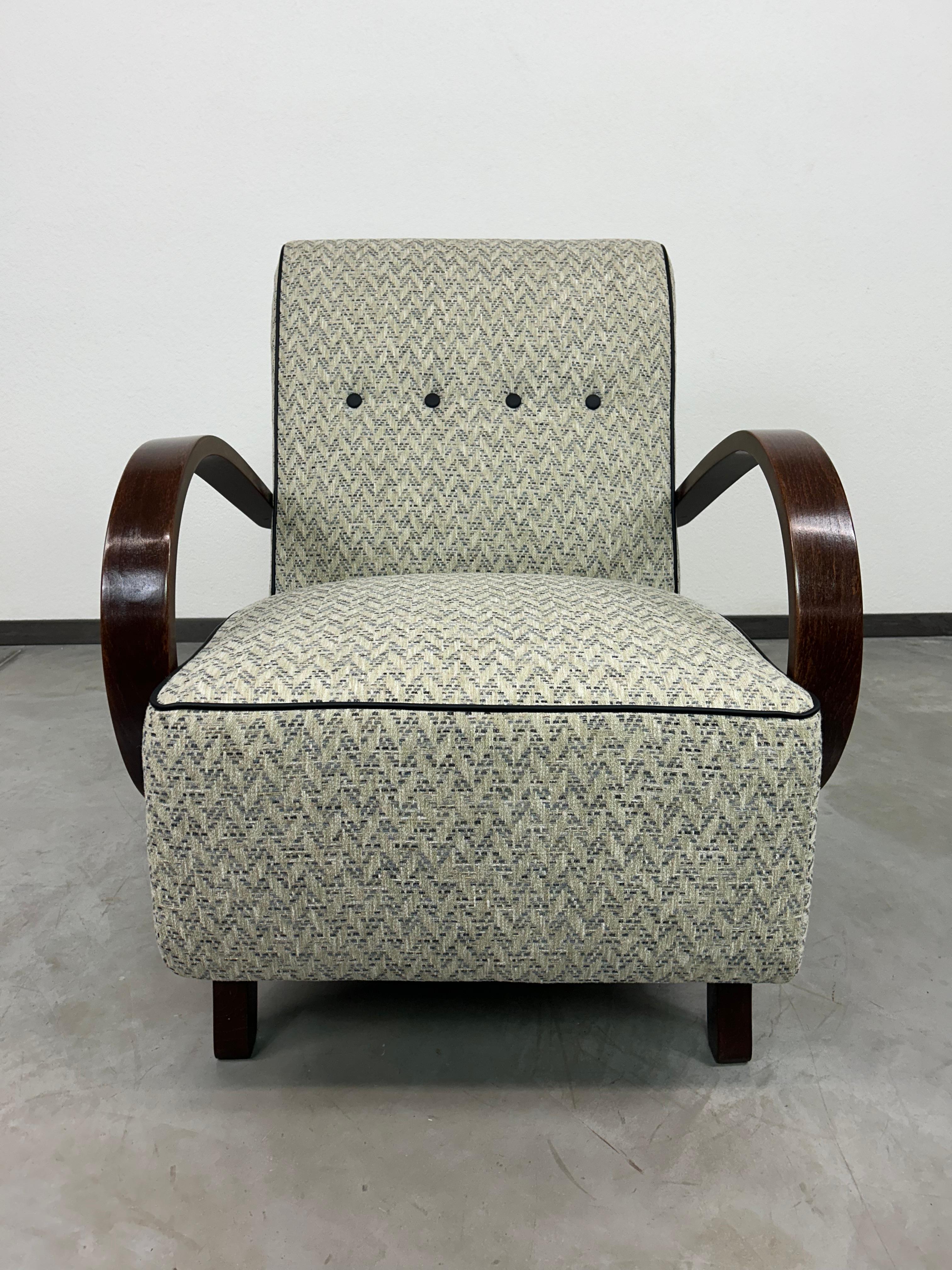 Art Deco Art deco armchair by Jindřich Halabala For Sale