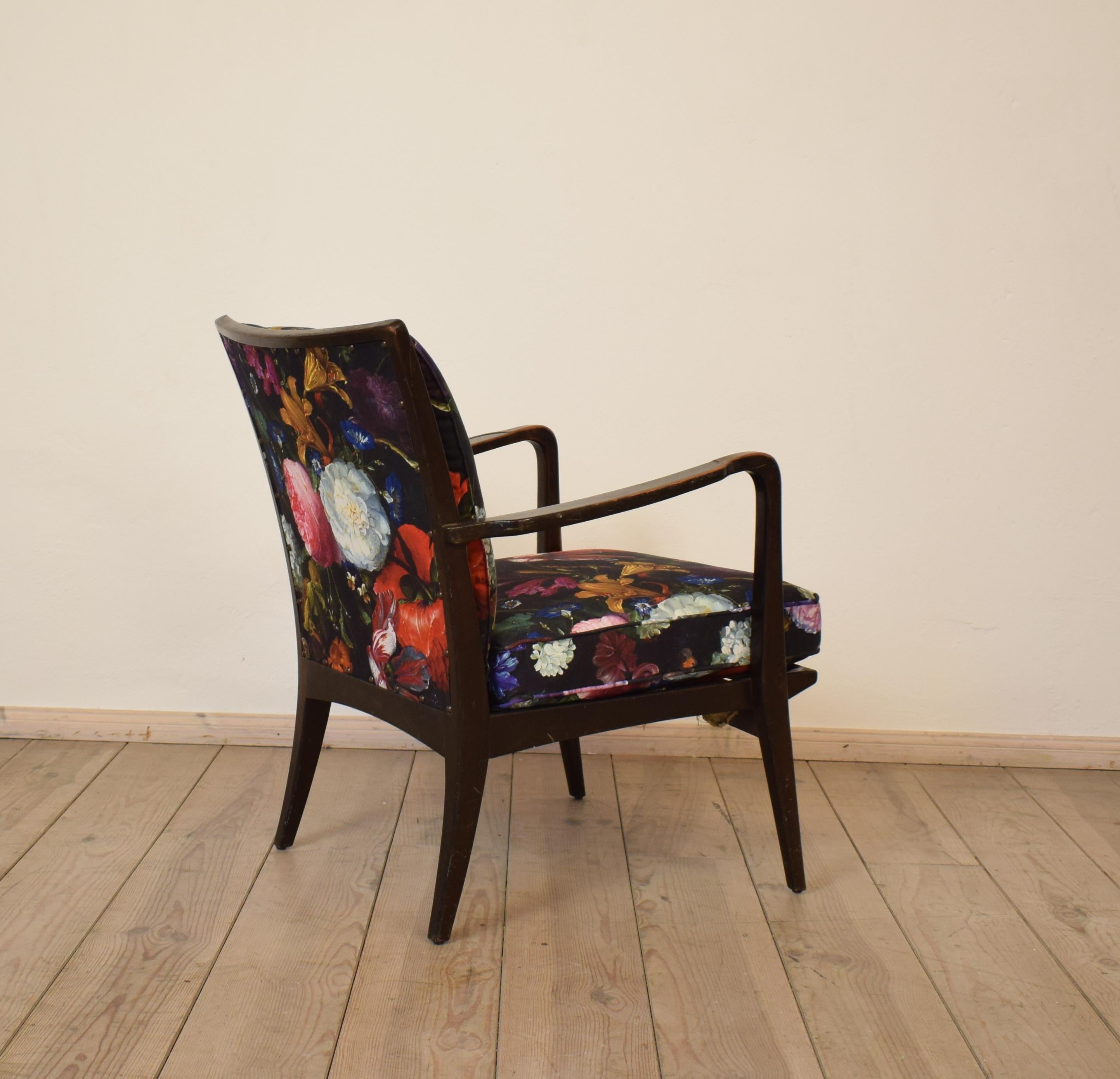 Art Deco Armchair by Knoll Antimott with Flower Upholstery, circa 1928 2