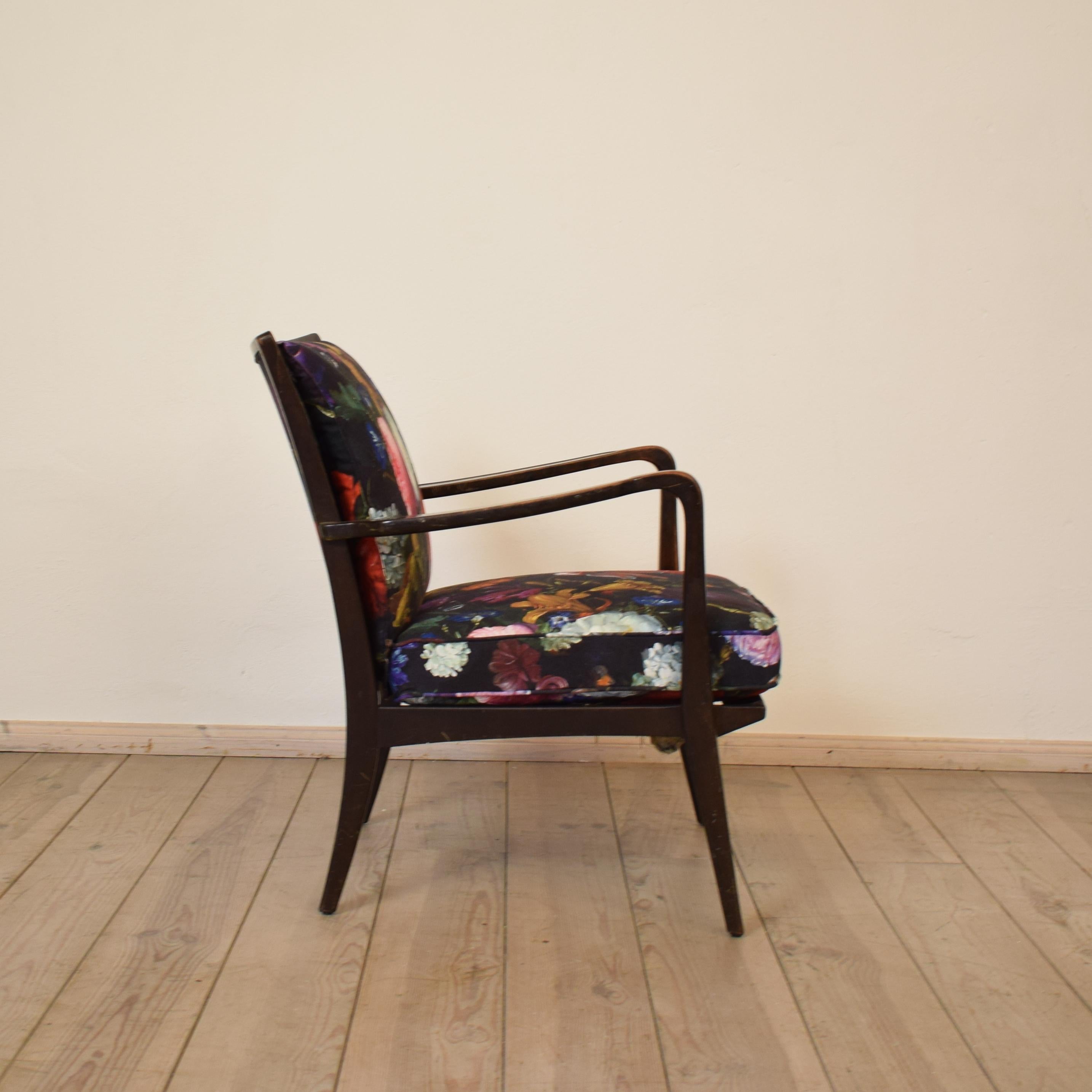 Art Deco Armchair by Knoll Antimott with Flower Upholstery, circa 1928 3