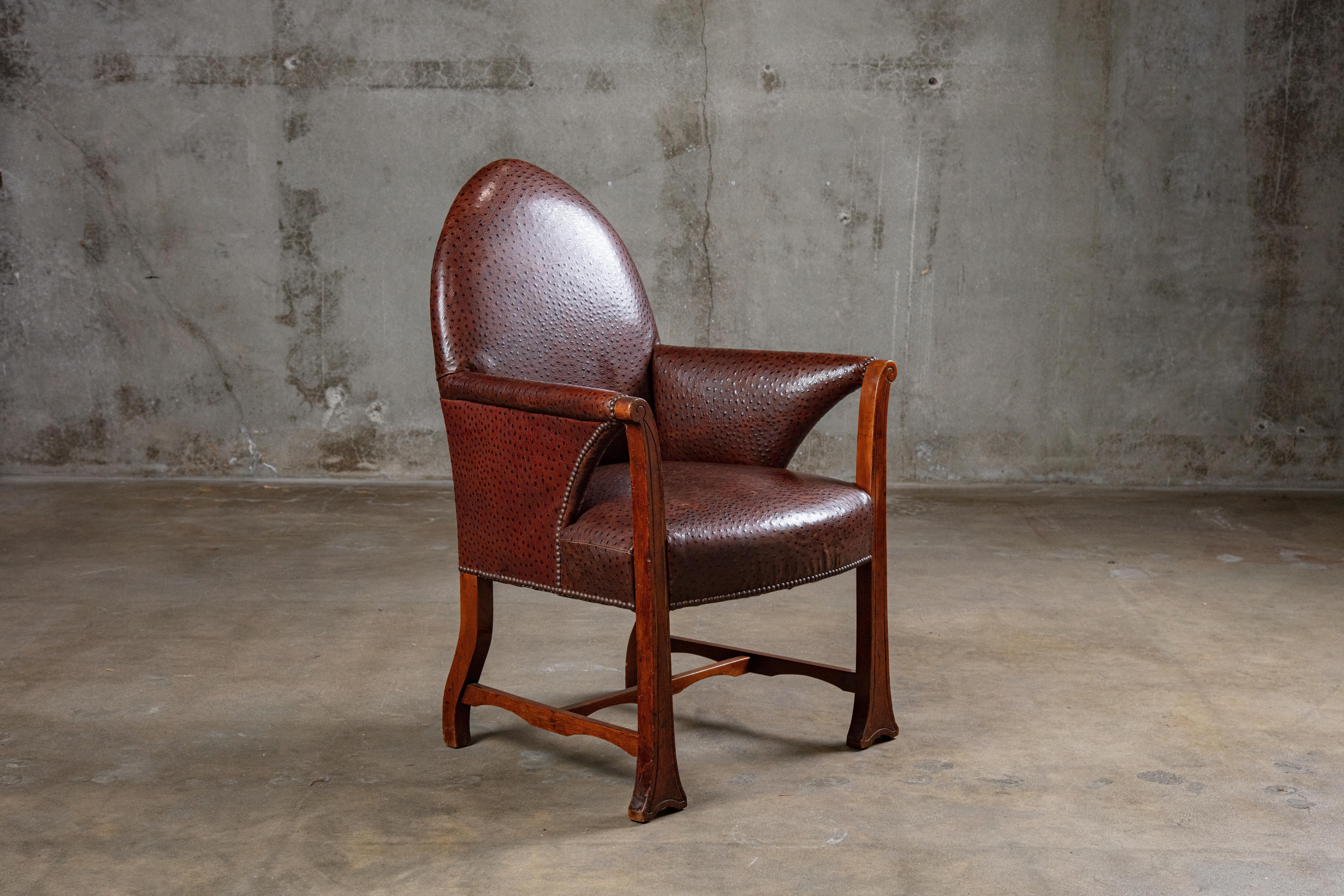 Art Deco brown leather upholstered mahogany armchair, 1920s.