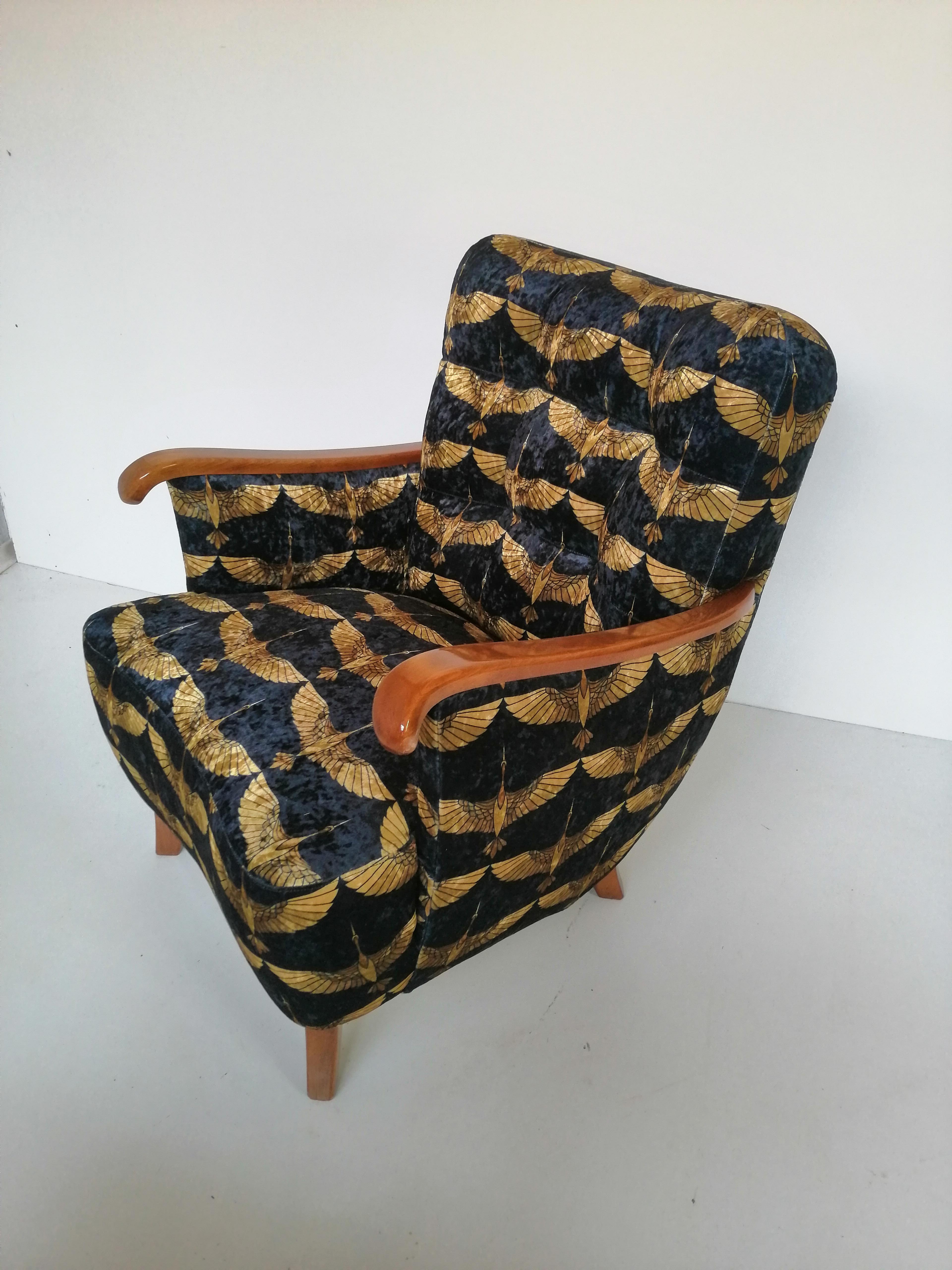 Art Deco Armchair . For Sale 3