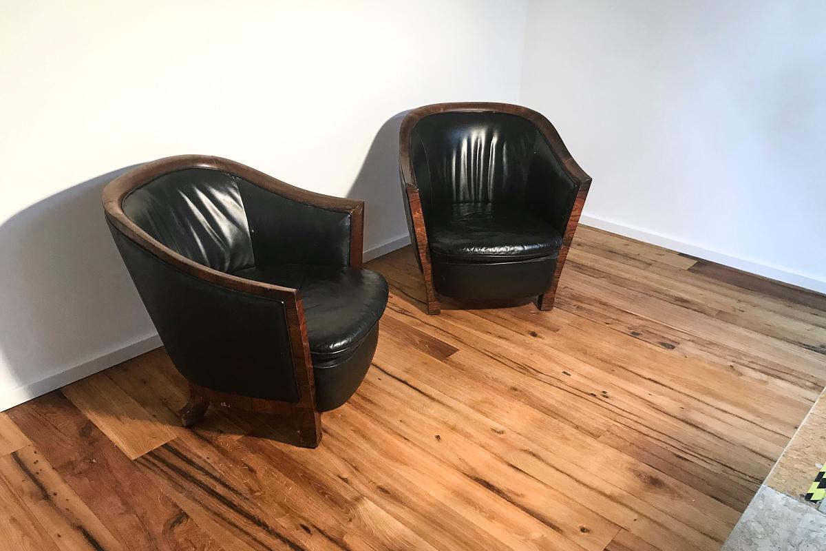 German Art Deco Armchair Made of Kingwood and Black Leather Around 1940 For Sale