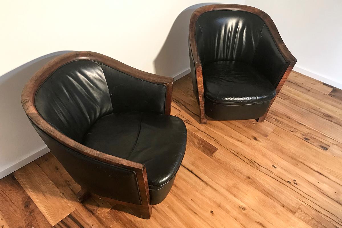 Art Deco Armchair Made of Kingwood and Black Leather Around 1940 In Fair Condition For Sale In Greven, DE