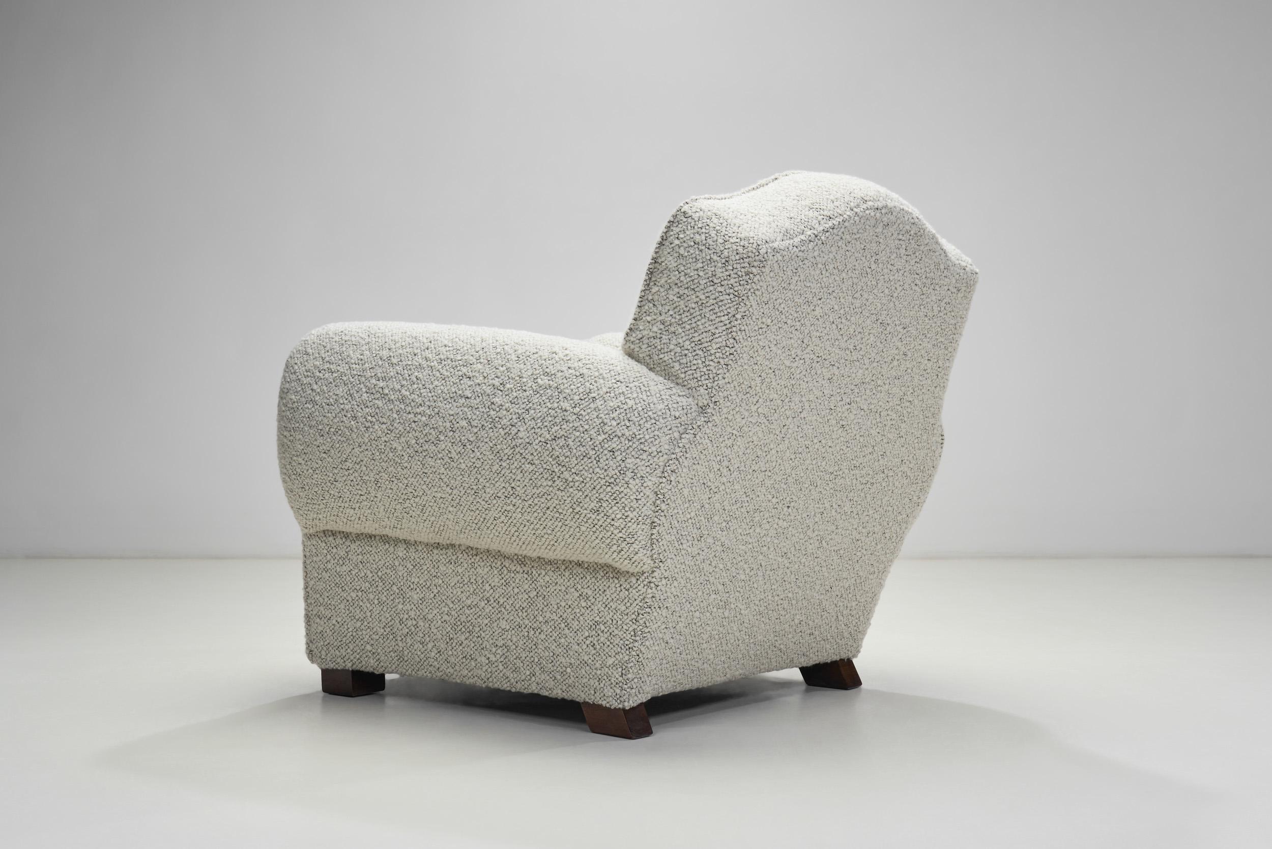 Art Deco Armchair Upholstered in Bouclé, Europe ca 1930s For Sale 4