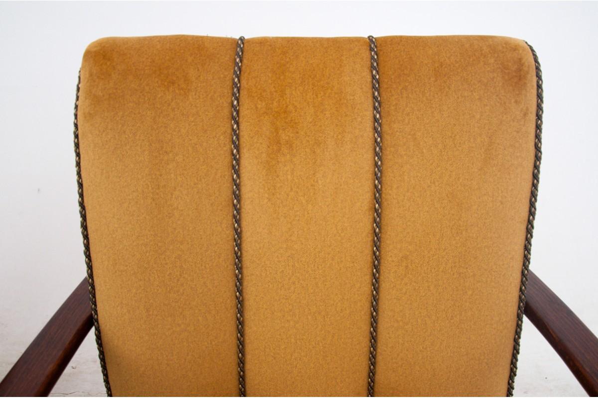 Tchèque Fauteuils Art déco de J. Halabala, République tchèque, années 1930 en vente
