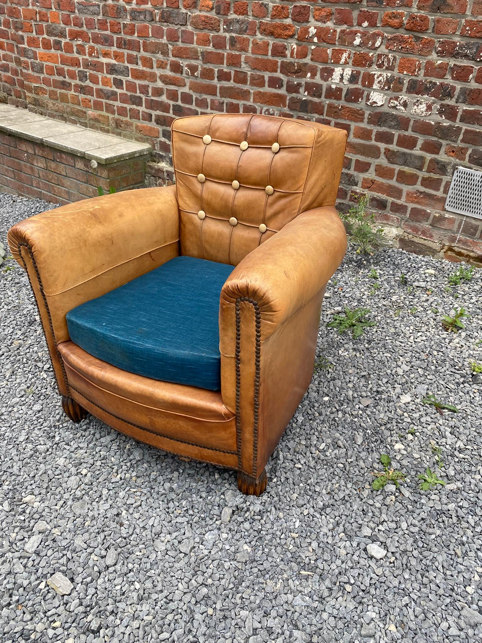 French Art Deco Armchairs Covered in Leather, circa 1930 For Sale