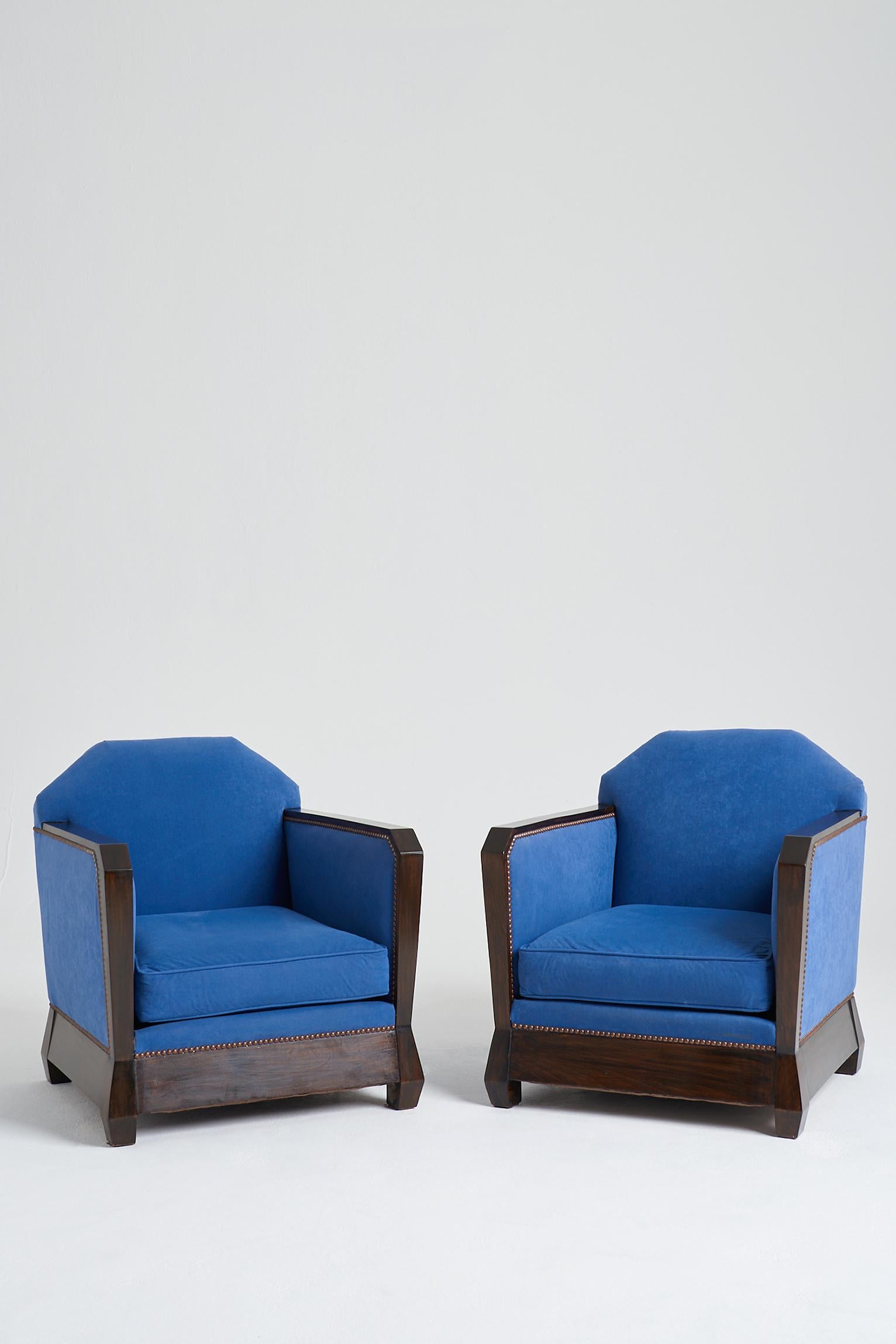 A pair of Art Deco beechwood armchairs,
France, Circa 1930.