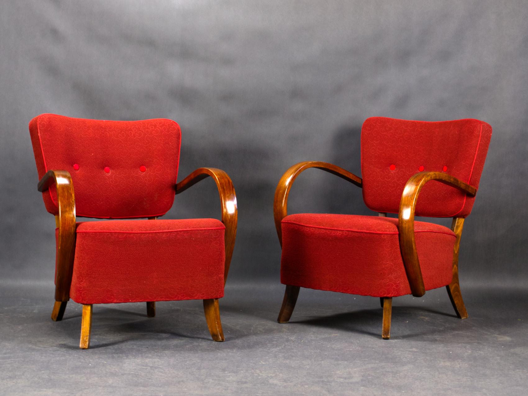 These armchairs, model H 237 were designed by Jindrich Halabala and produced in Czechoslovakia from the 1930s by UP Zavody Brno.
The chairs are in good vintage condition.