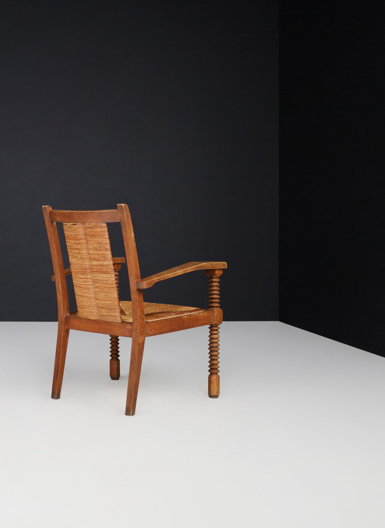 Mid-20th Century Art Deco Armchairs in Oak and Rush, France, 1930s