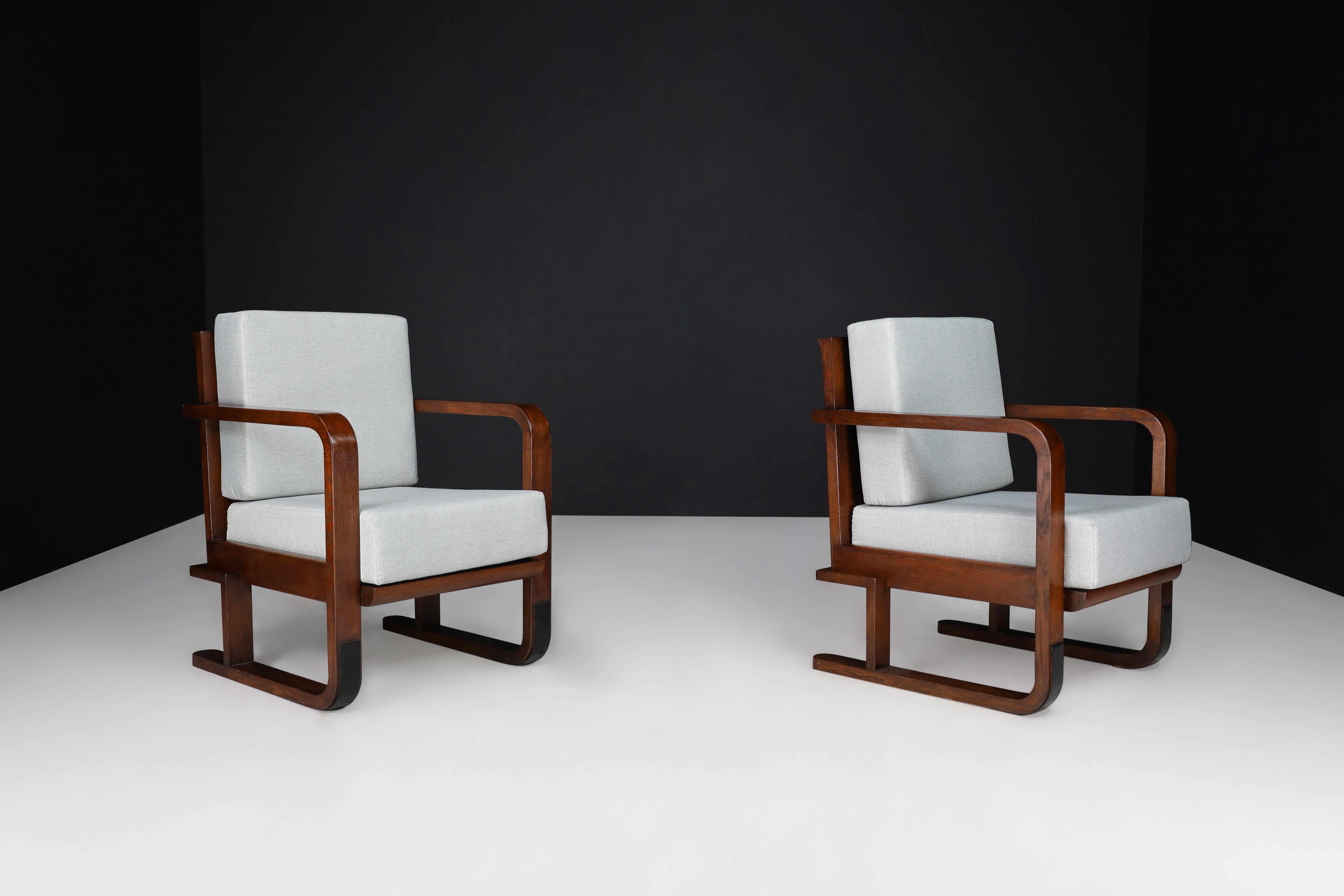 Austrian Art Deco Armchairs In Oak Bentwood and New Upholstery, Austria 1930   For Sale