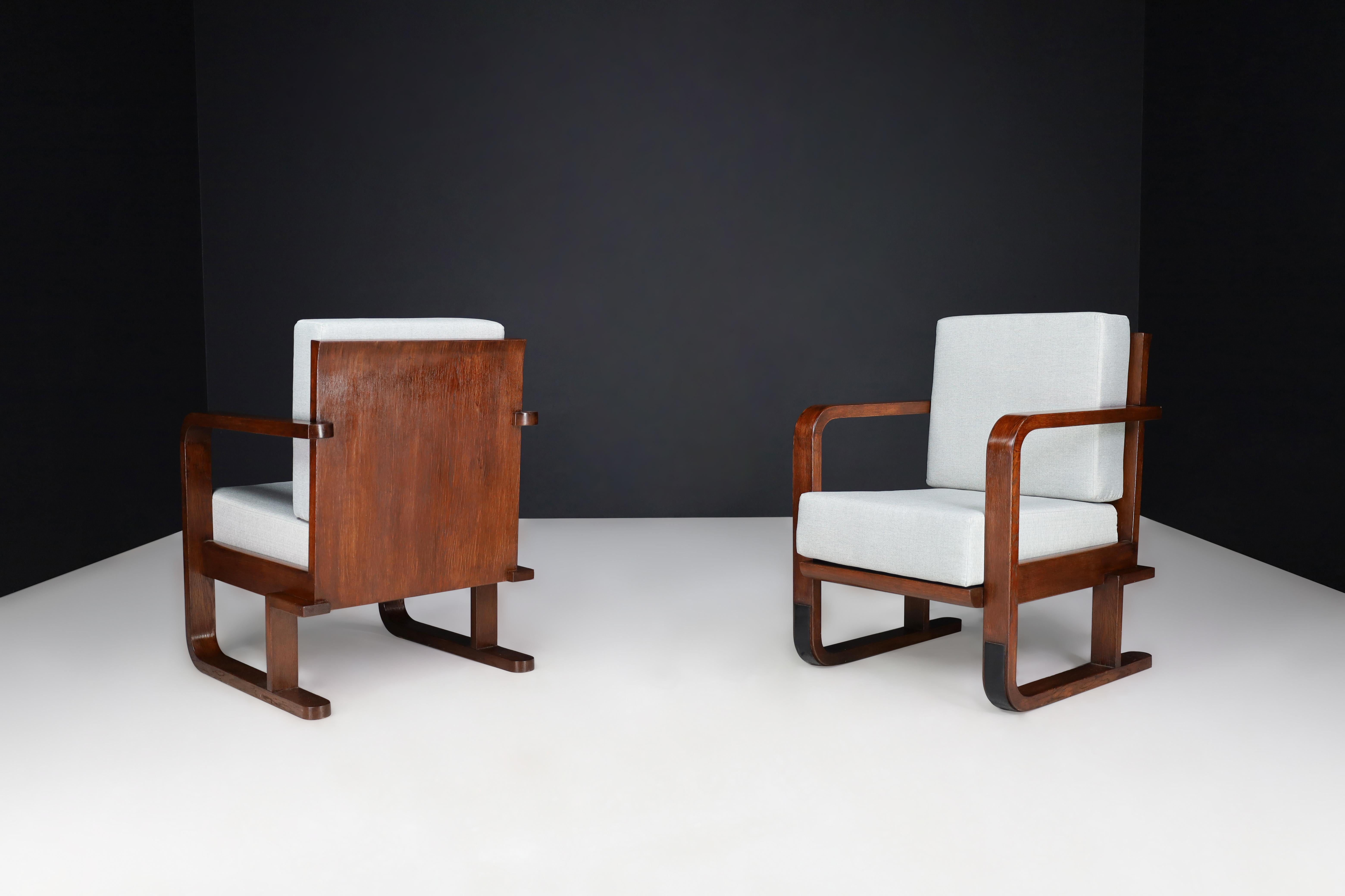 Art Deco Armchairs In Oak Bentwood and New Upholstery, Austria 1930   For Sale 2