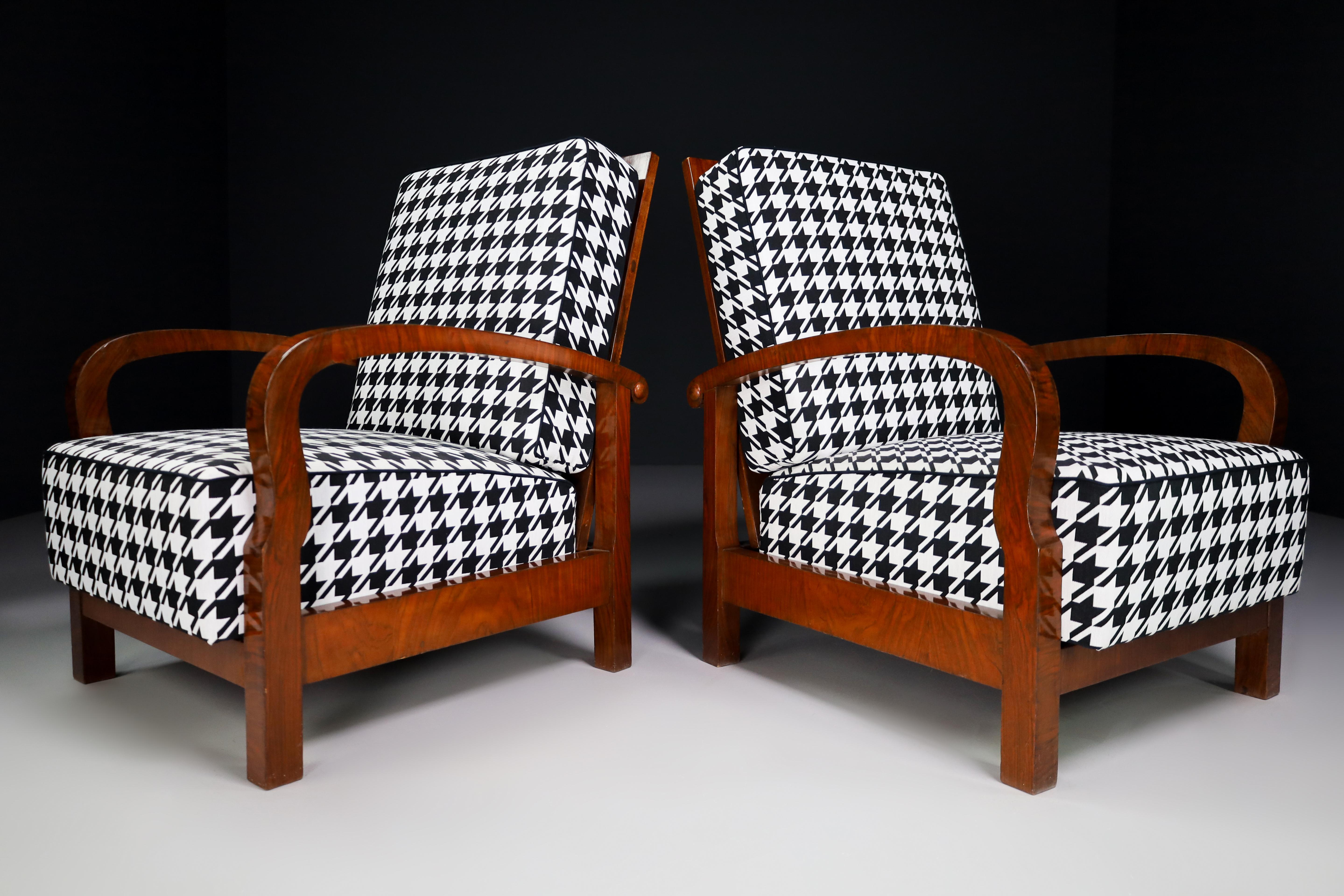 Pair of two Art Deco lounge / arm chairs, walnut Bentwood and Re-upholstered fabric, Praque 1930s. These armchairs would make an eye-catching addition to any interior such as living room, family room, screening room or even in the office. It also