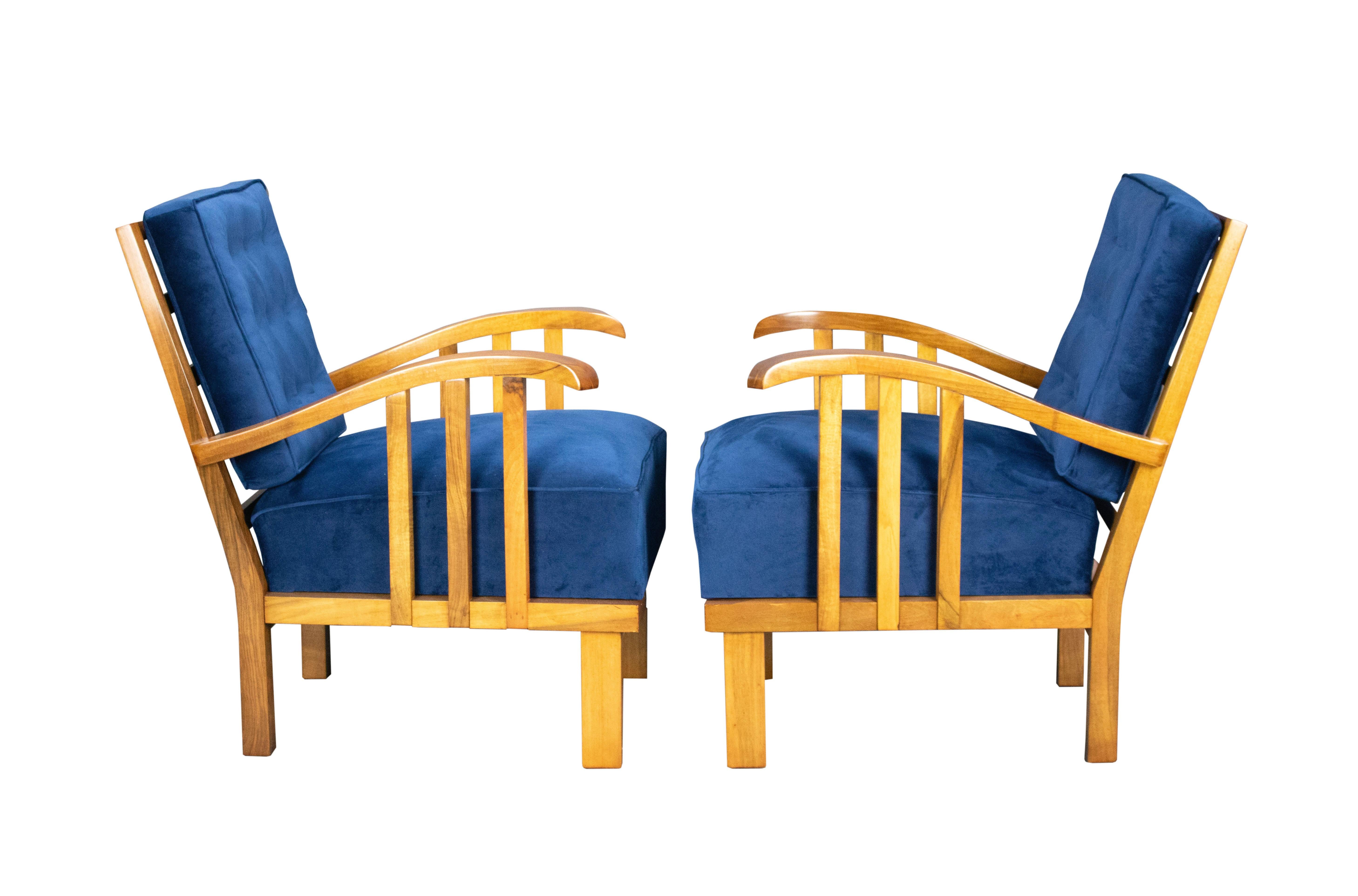 Art Deco Armchairs, Set of 2 In Good Condition For Sale In Lučenec, SK