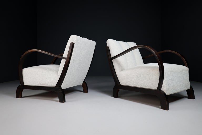 Art-Deco Armchairs with Wood & Reupholstered in Bouclé Fabric, Vienna, 1930s In Good Condition For Sale In Almelo, NL