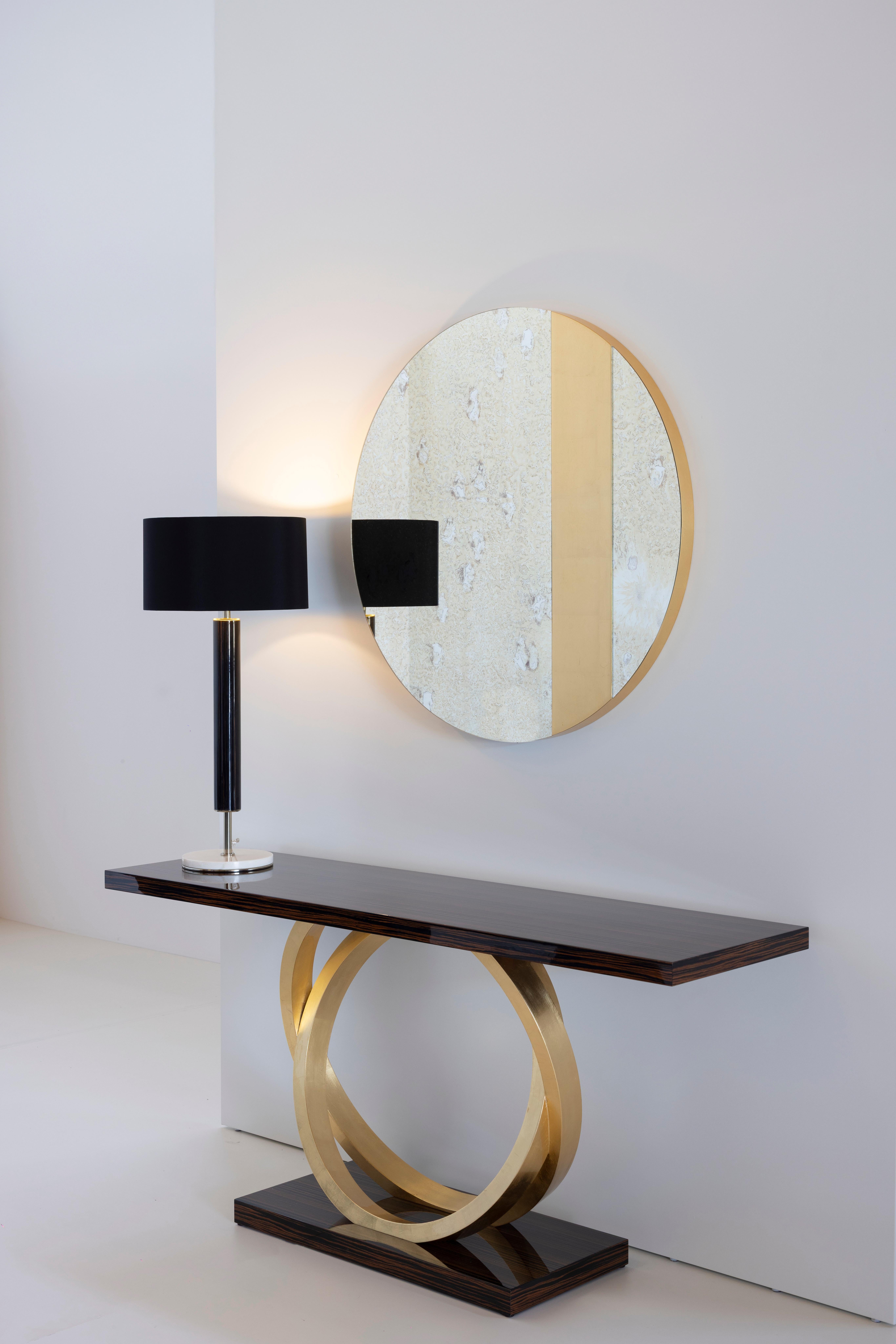 Mesa Consola Art Decó Armilar, Ébano, Pan de Oro, Hecho a Mano Portugal, Greenapple Siglo XXI y contemporáneo en venta