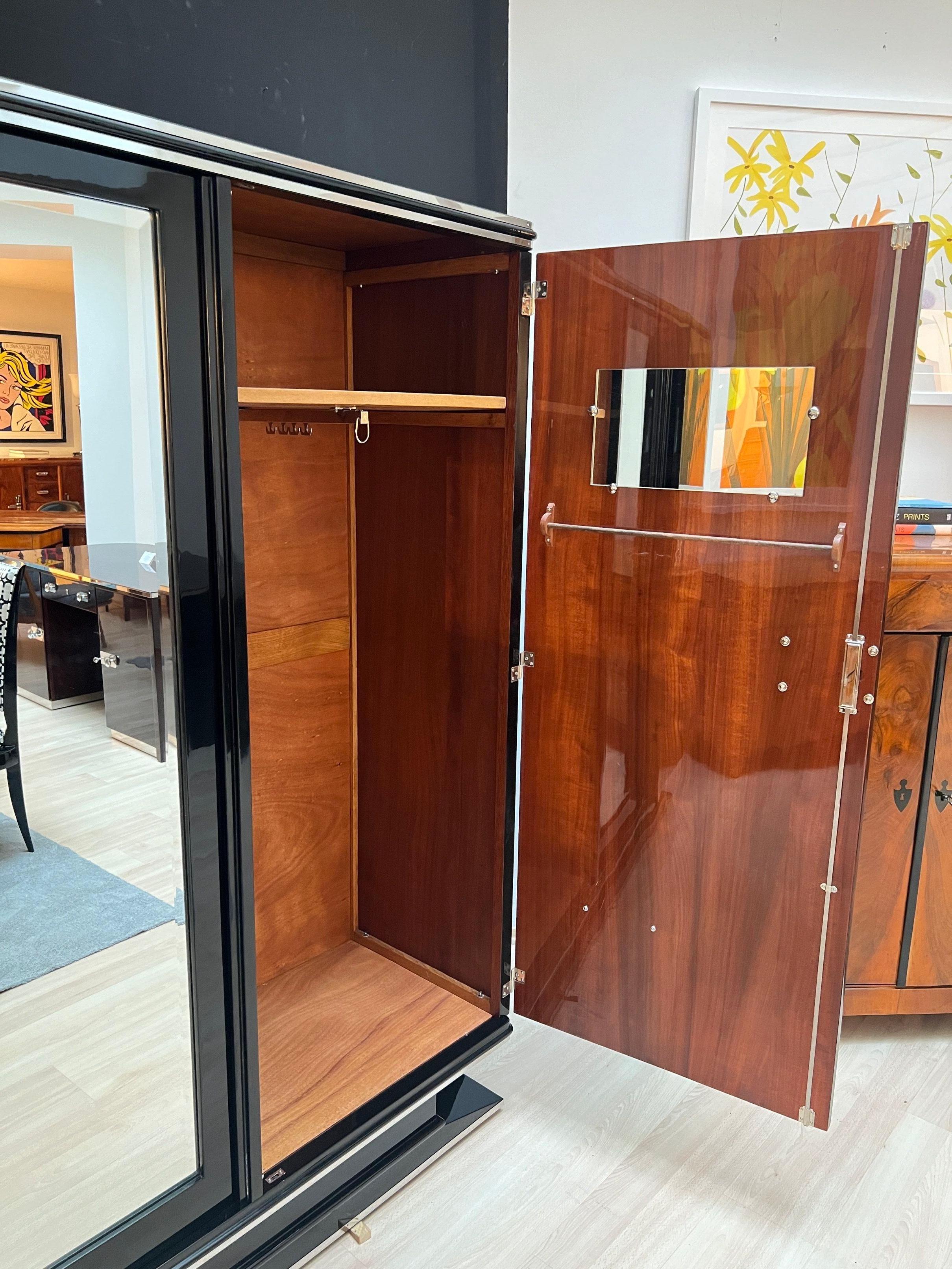 Art Deco Armoire, Black Lacquer, Mahogany, Mirror, Chrome, France circa 1930 For Sale 9