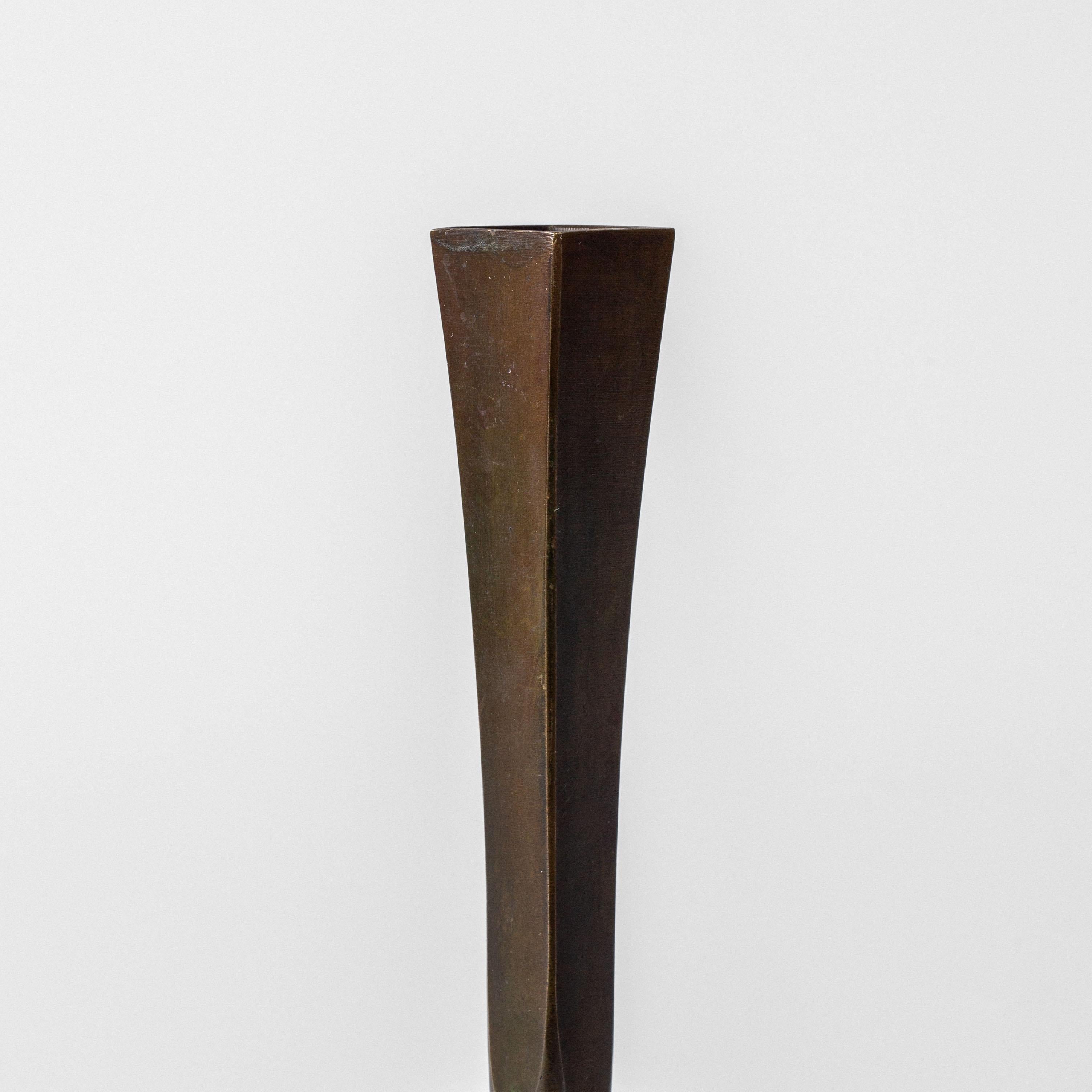 Art Deco Art Deco Bronze Vase by GAB, Guldsmedsaktiebolaget, Sweden, 1930s In condizioni buone in vendita a Stockholm, SE