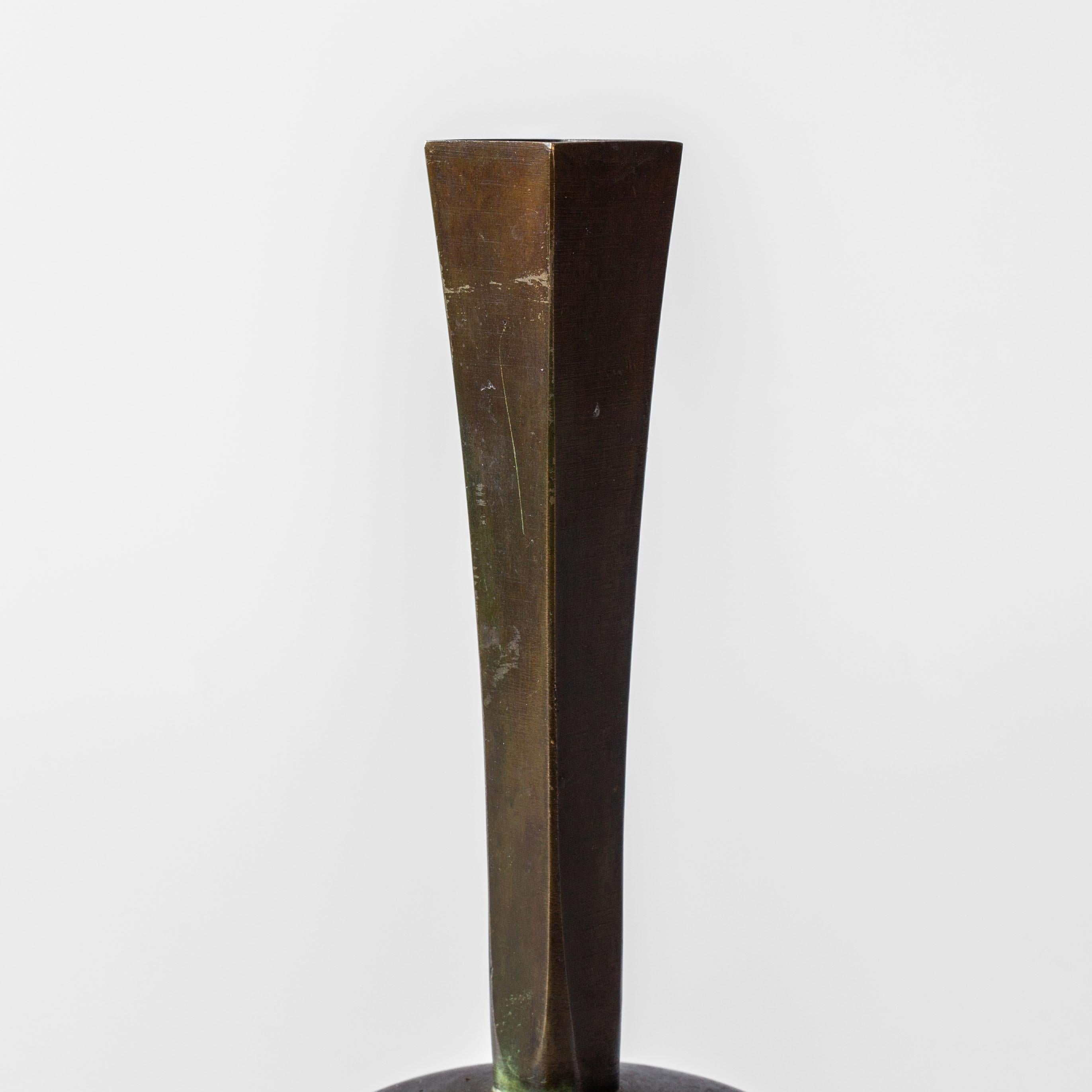 Metà XX secolo Art Deco Art Deco Bronze Vase by GAB, Guldsmedsaktiebolaget, Sweden, 1930s in vendita