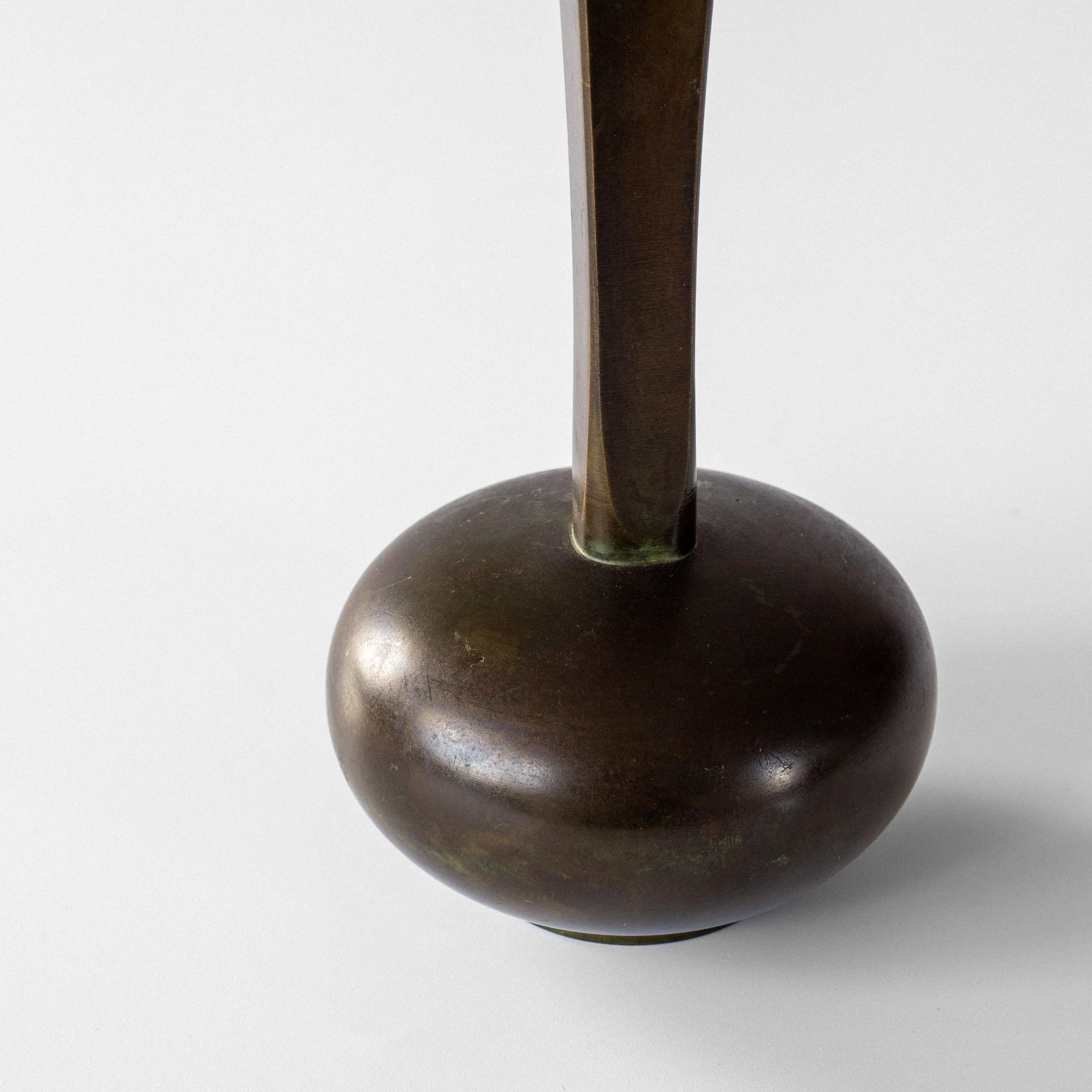 Art Deco Art Deco Bronze Vase by GAB, Guldsmedsaktiebolaget, Sweden, 1930s in vendita 1